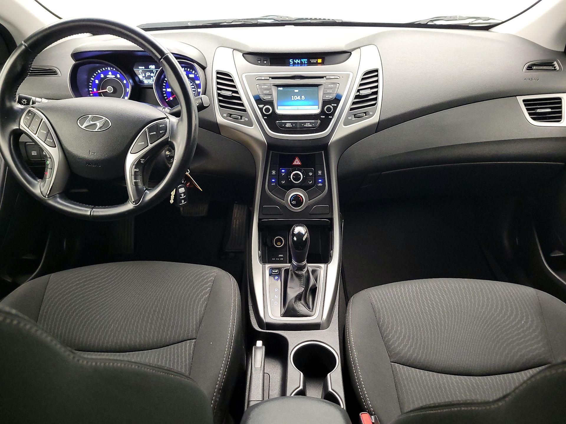 Thumbnail: 2015 Hyundai Elantra - 9