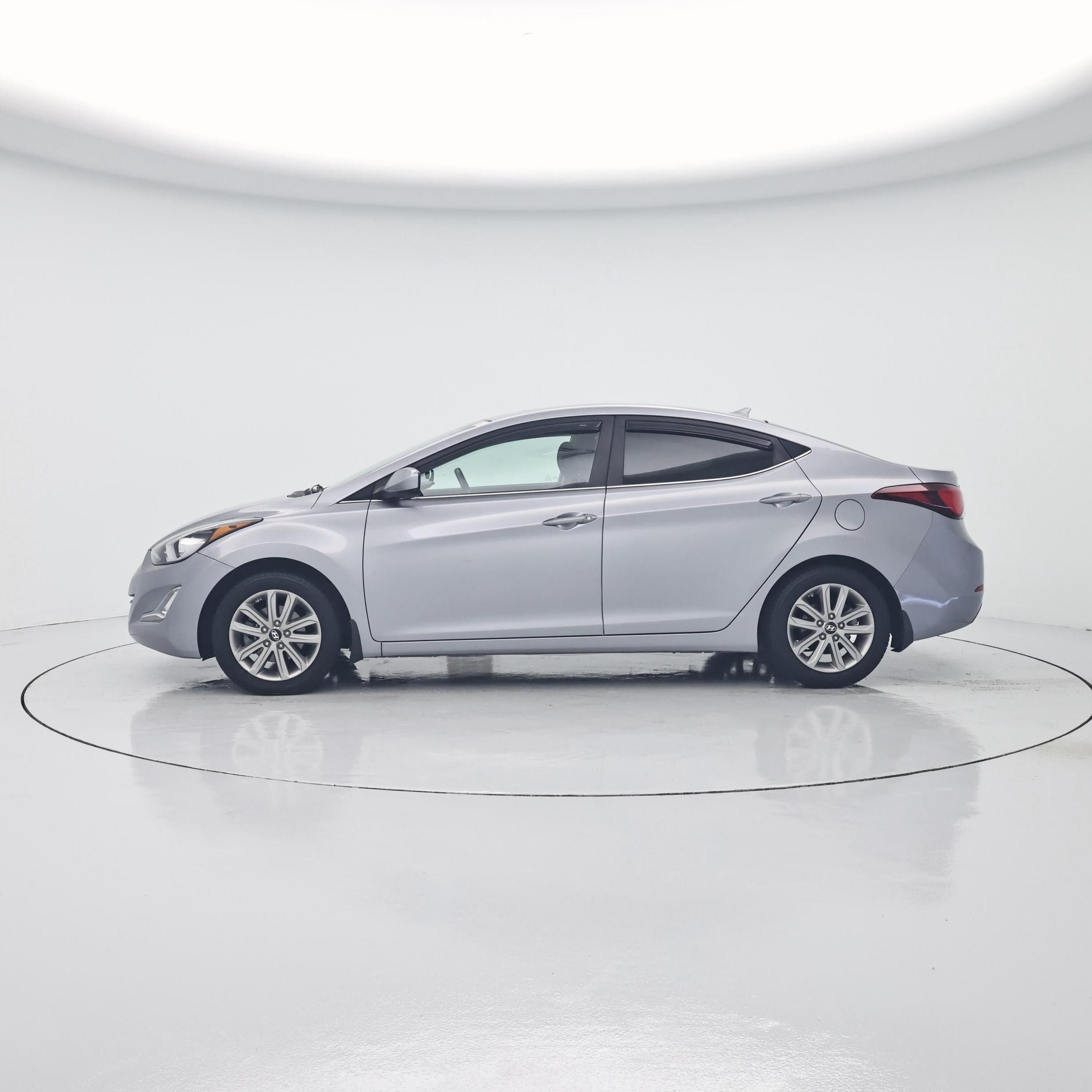 Thumbnail: 2015 Hyundai Elantra - 3