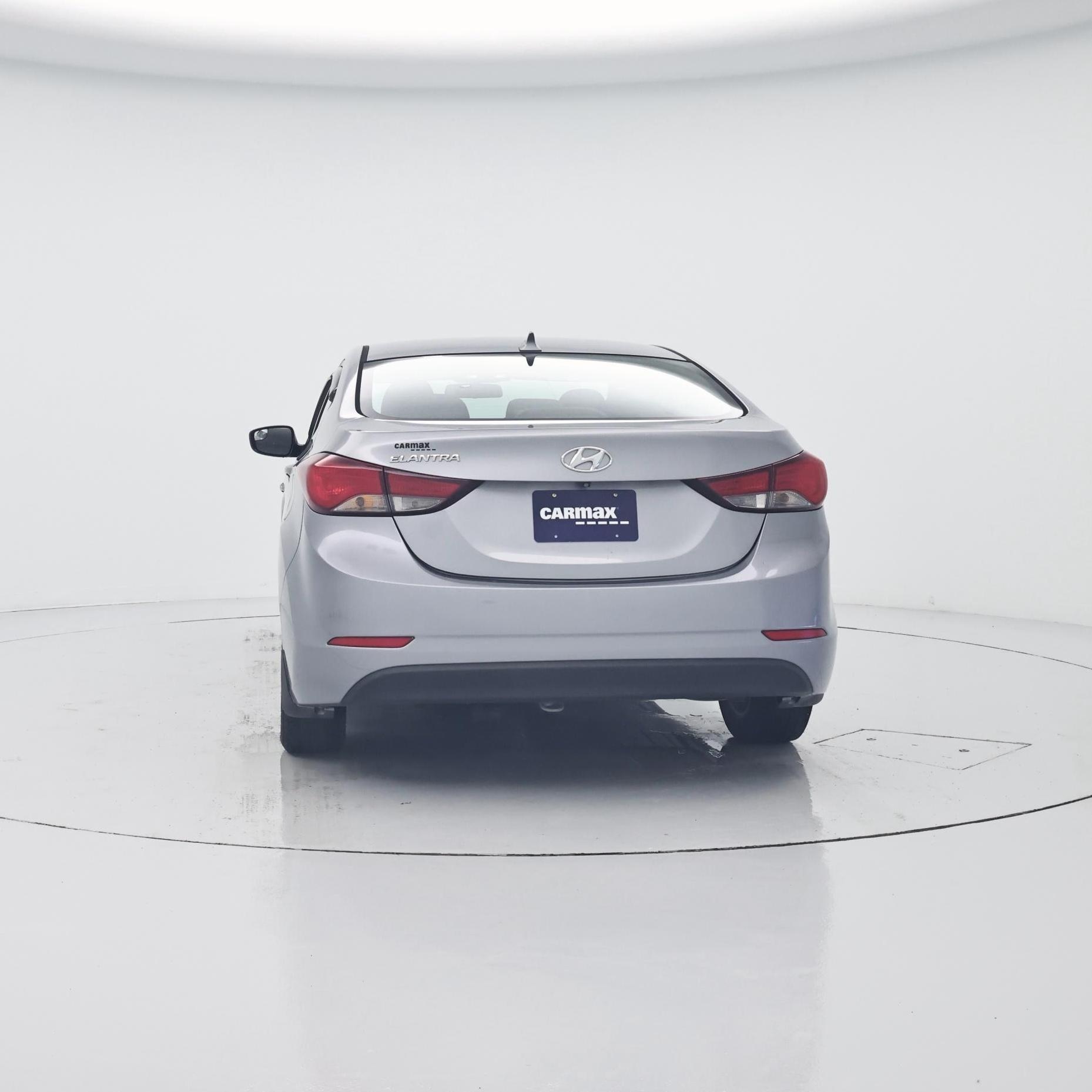 Thumbnail: 2015 Hyundai Elantra - 6