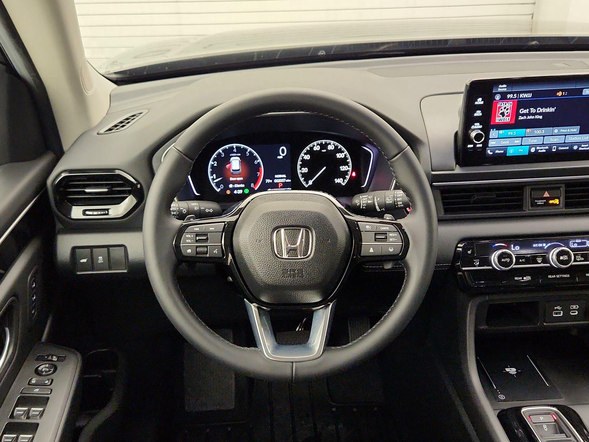 Thumbnail: 2025 Honda Pilot - 10