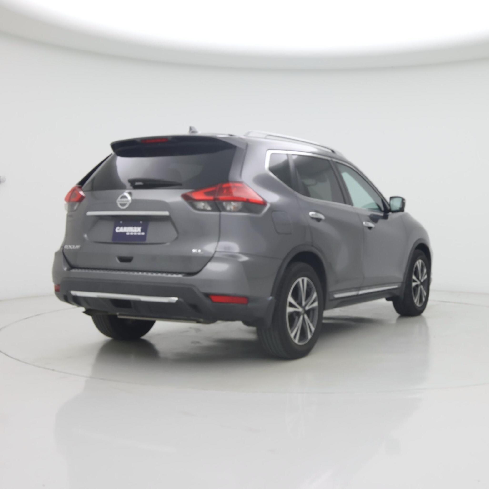 Thumbnail: 2017 Nissan Rogue - 8