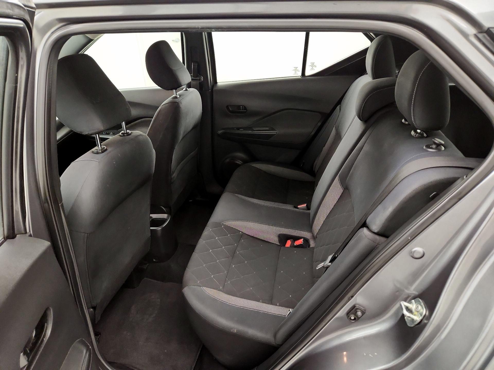 Thumbnail: 2020 Nissan Kicks - 19