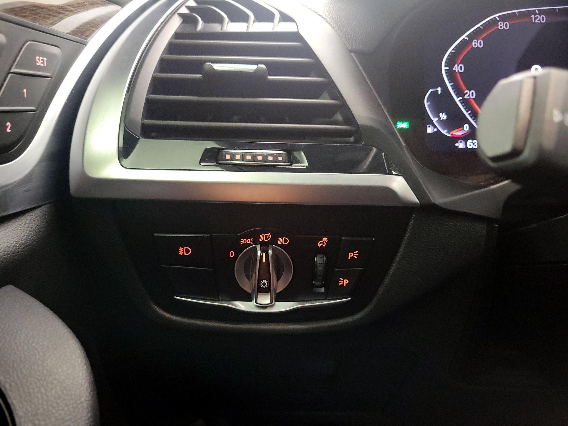 Thumbnail: 2020 BMW X3 - 13