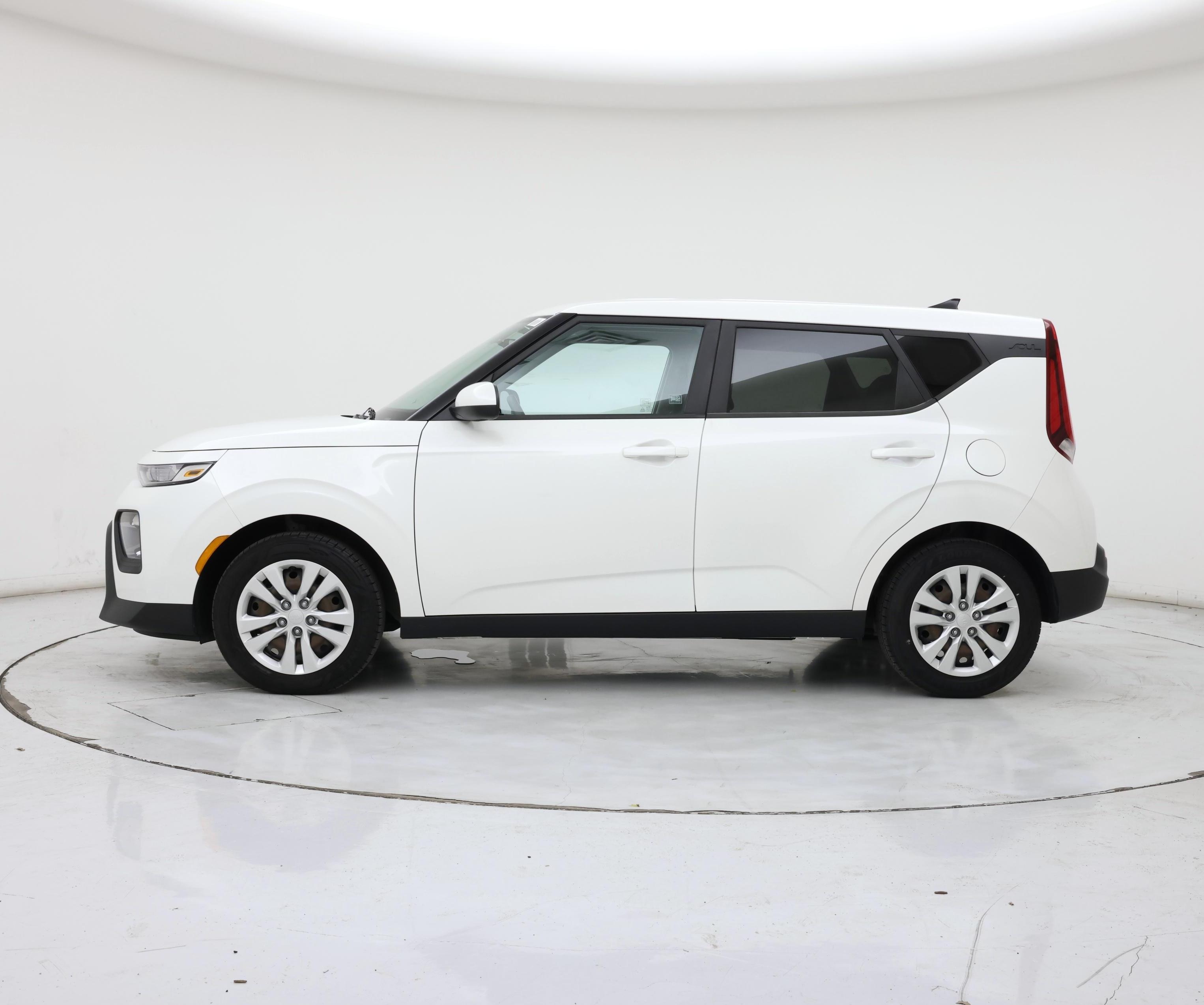 Thumbnail: 2020 Kia Soul - 3