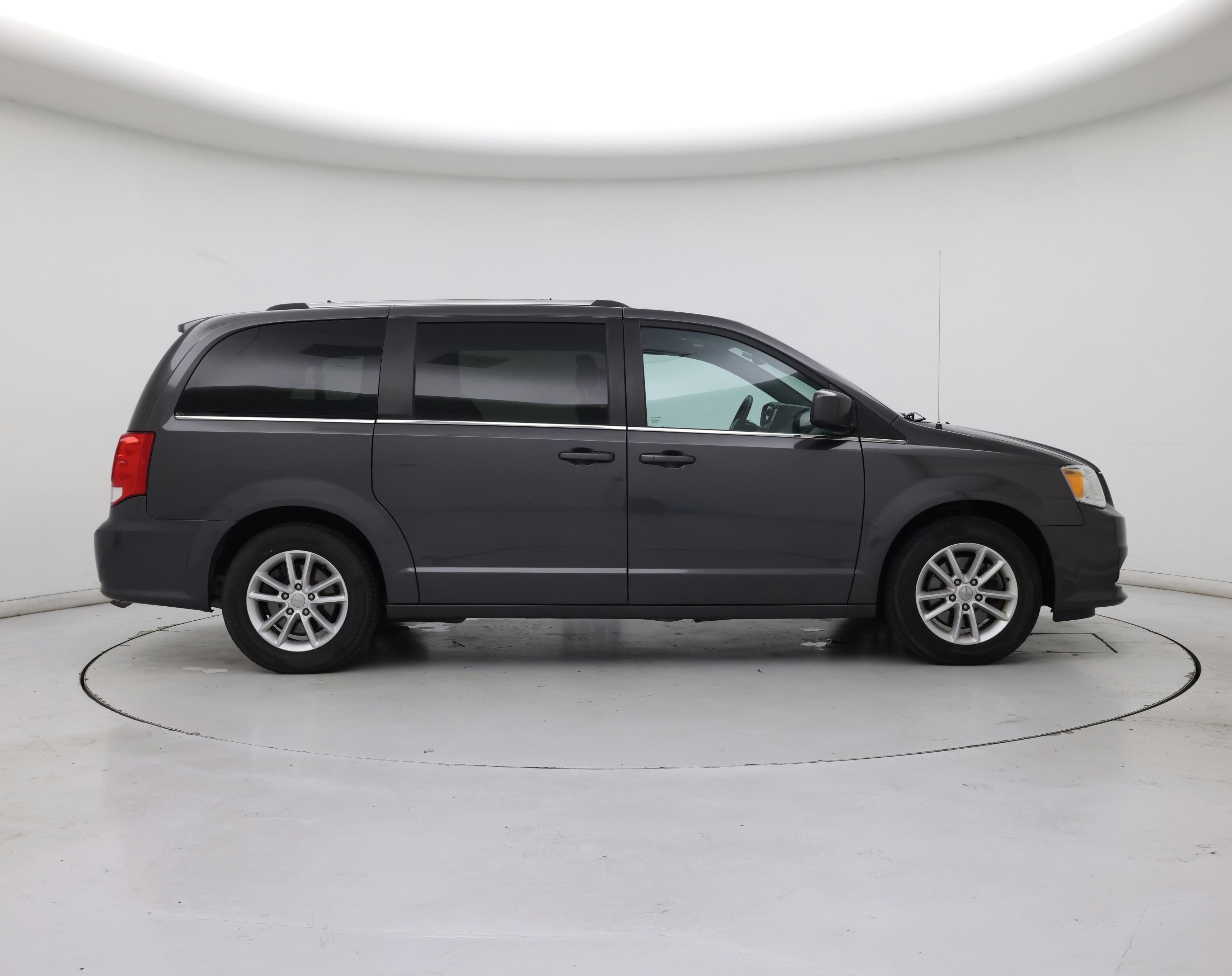 Thumbnail: 2019 Dodge Grand Caravan - 7