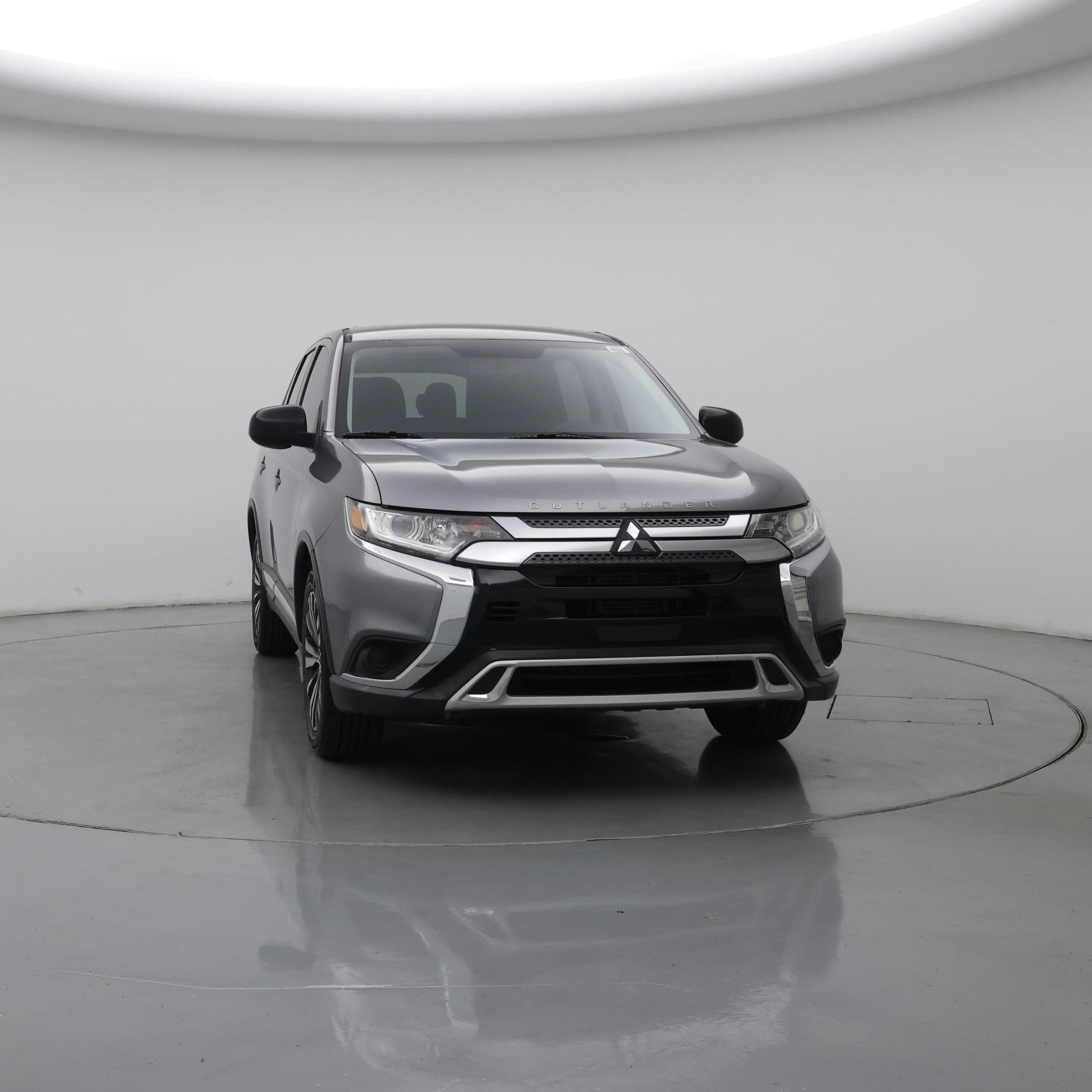 Thumbnail: 2019 Mitsubishi Outlander - 5