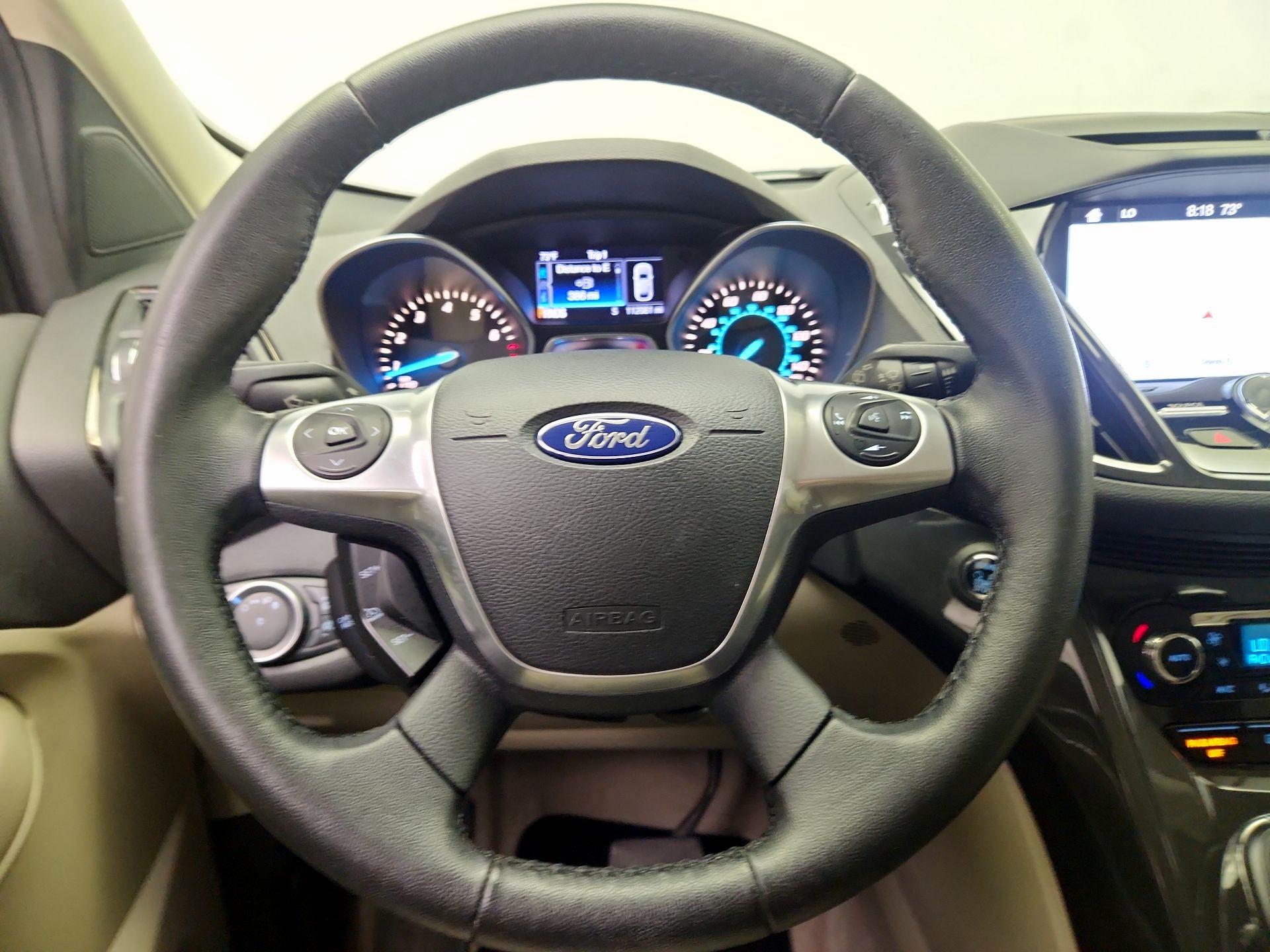 Thumbnail: 2016 Ford Escape - 10