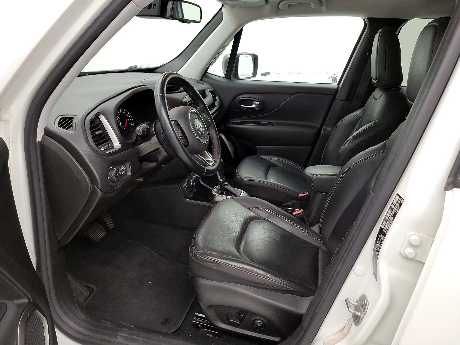 Thumbnail: 2020 Jeep Renegade - 11