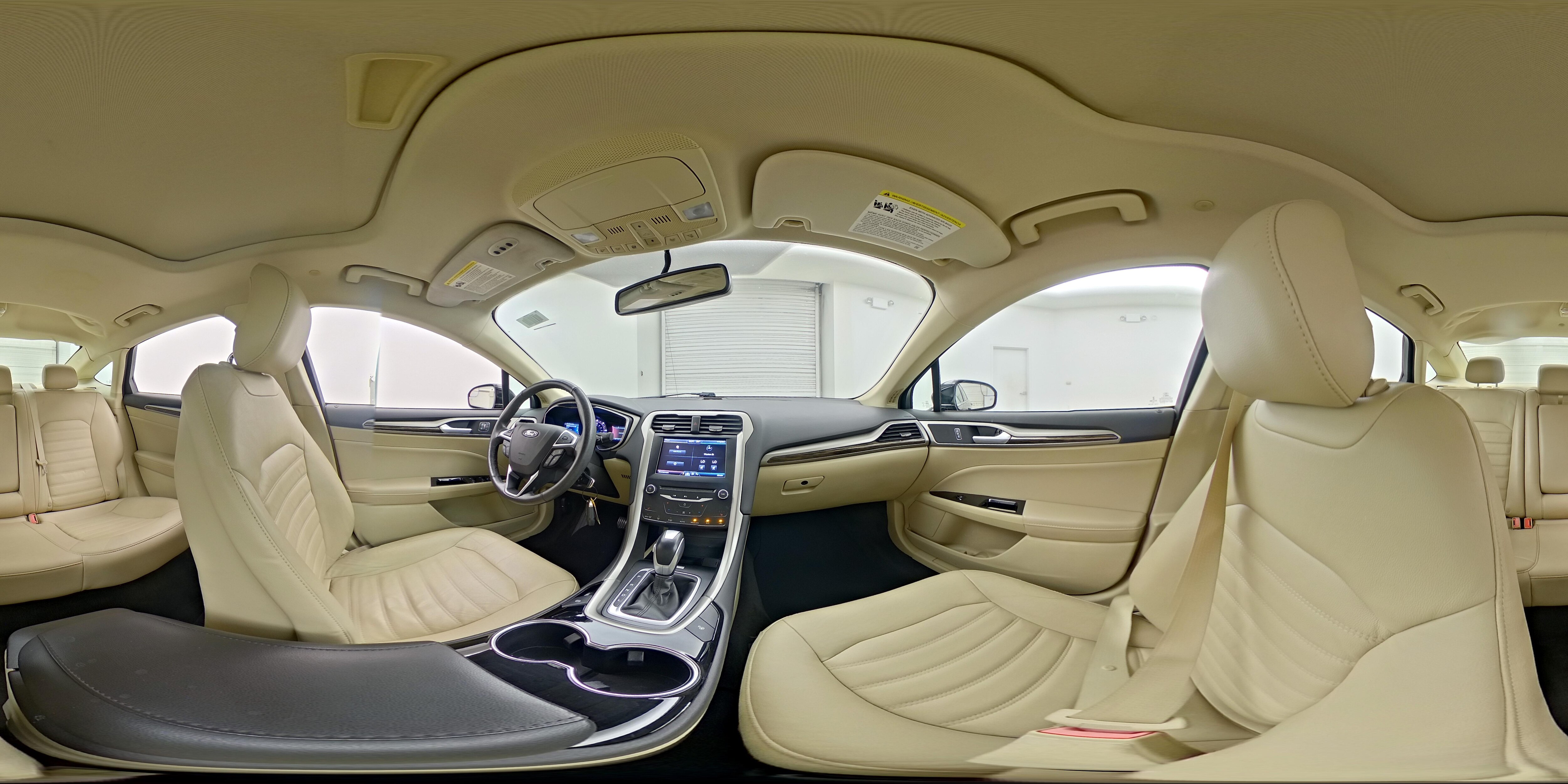 2014 Ford Fusion SE Hybrid - Photo 21