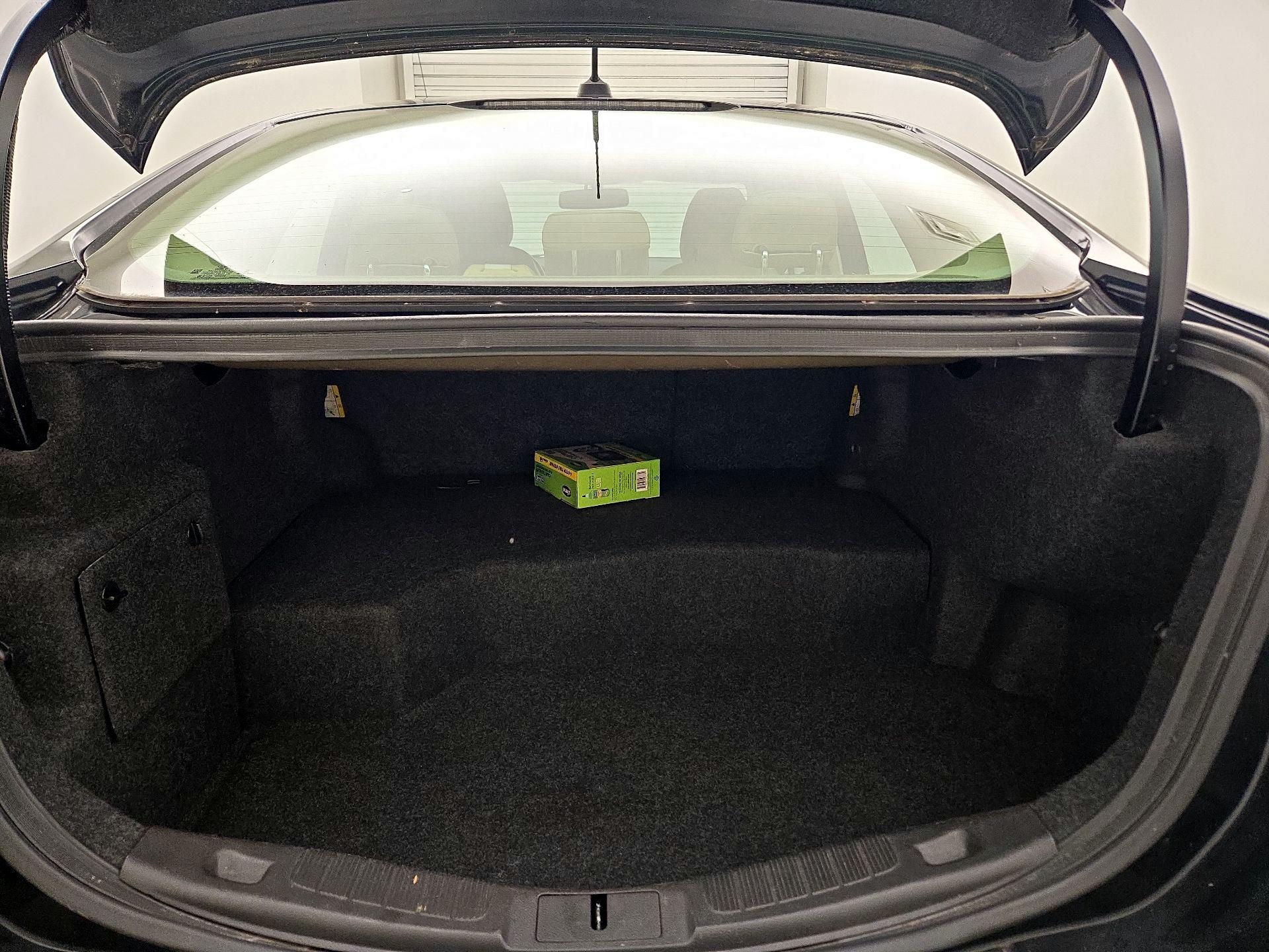 Thumbnail: 2014 Ford Fusion - 17