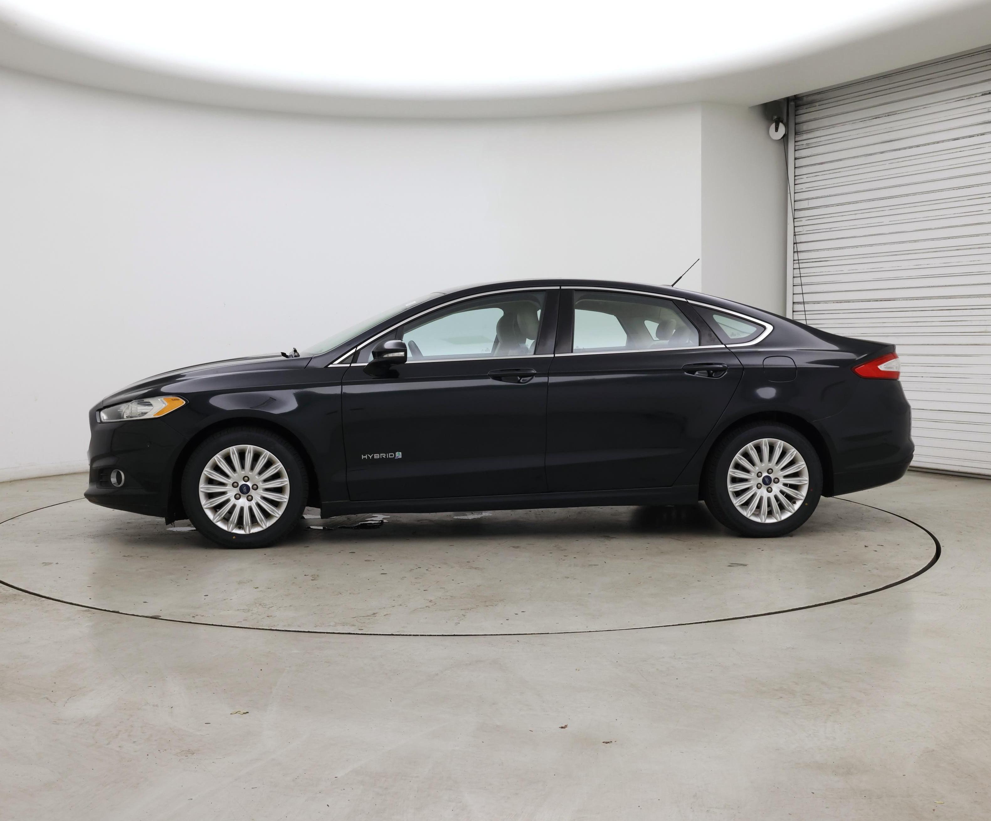 Thumbnail: 2014 Ford Fusion - 3