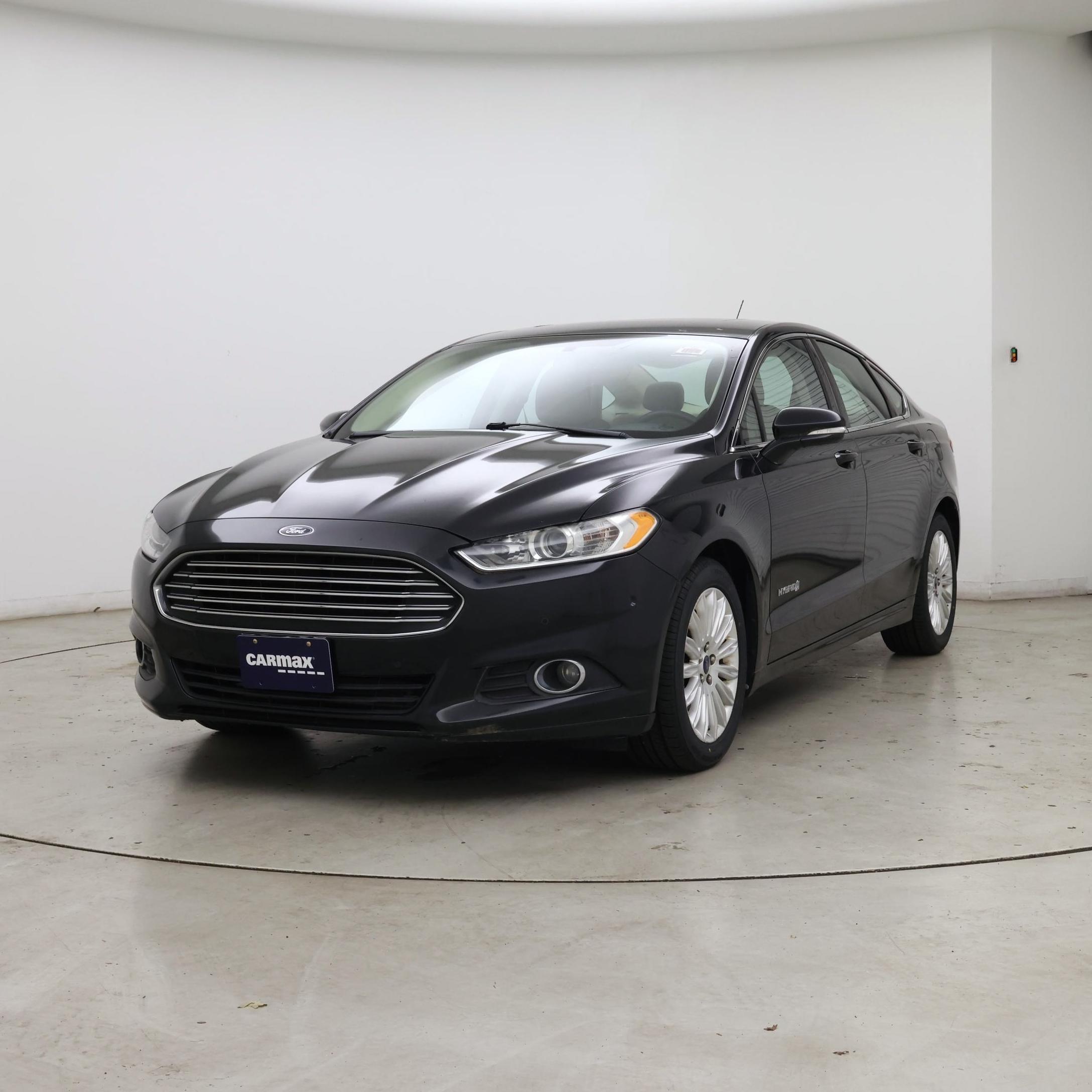 Thumbnail: 2014 Ford Fusion - 4