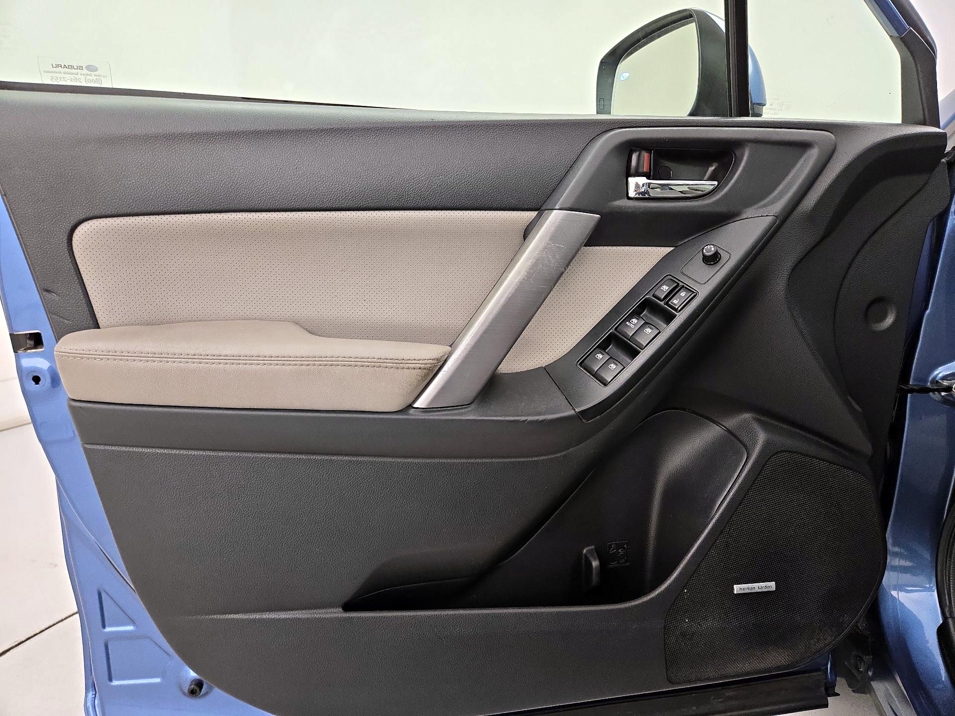Thumbnail: 2015 Subaru Forester - 12