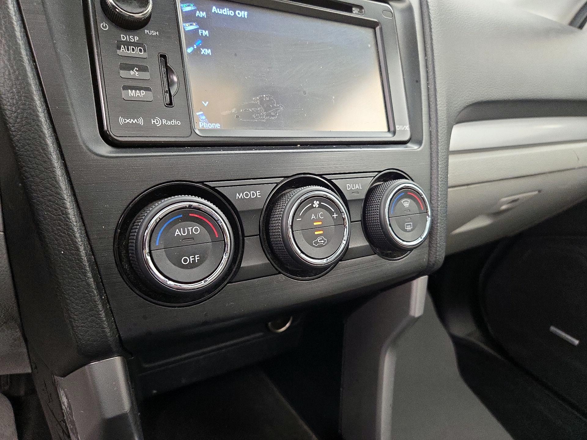 Thumbnail: 2015 Subaru Forester - 17