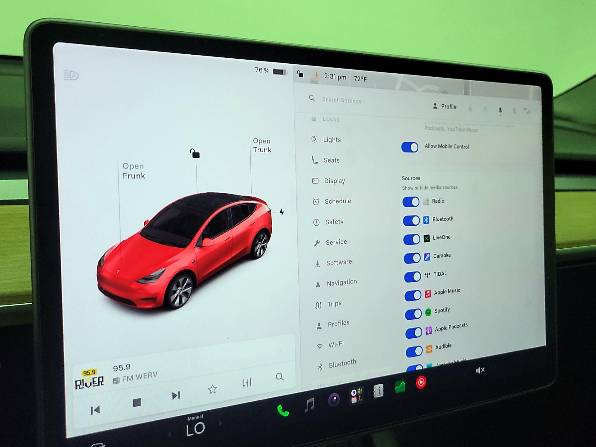 Thumbnail: 2022 Tesla Model Y - 14