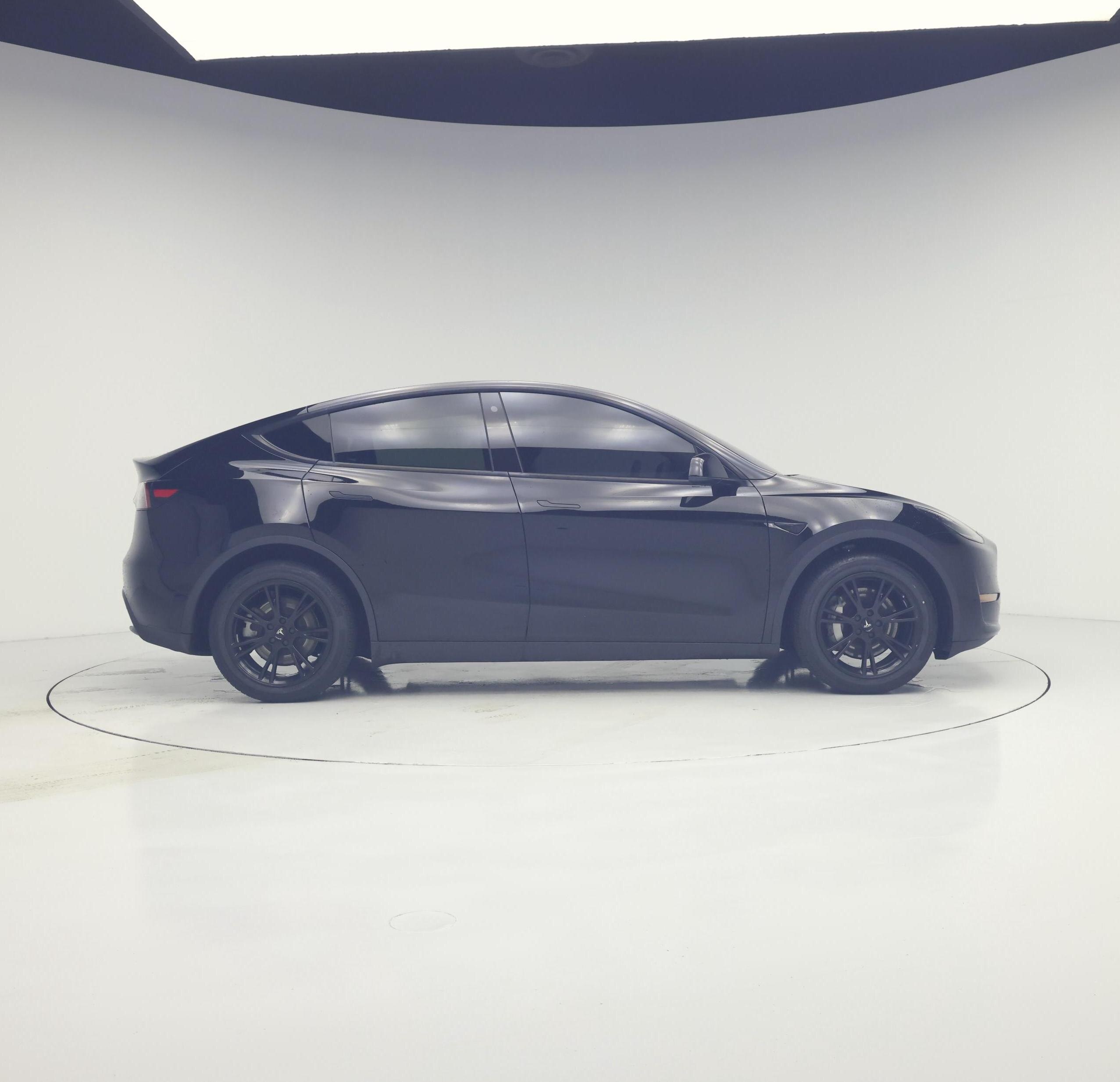 Thumbnail: 2022 Tesla Model Y - 7