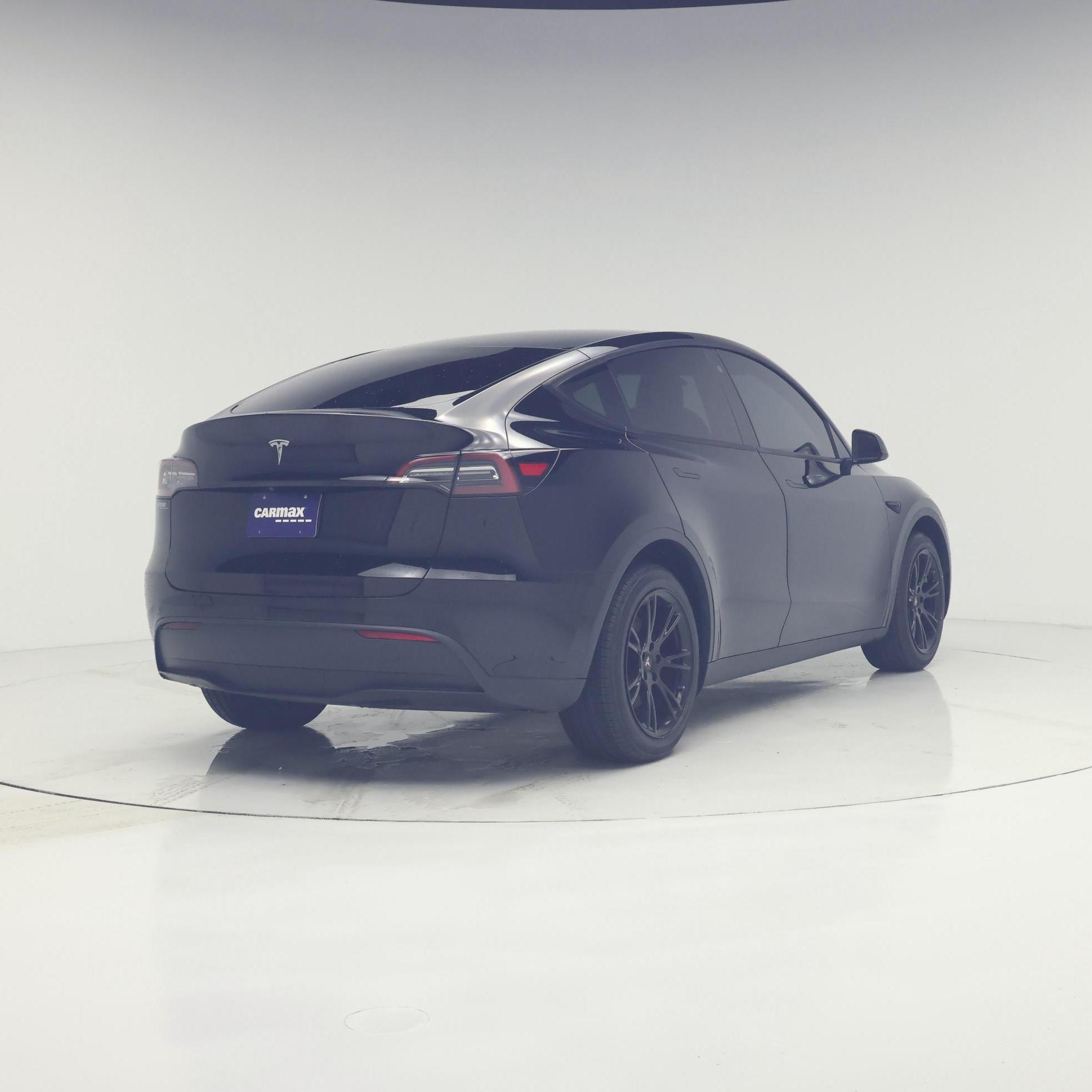 Thumbnail: 2022 Tesla Model Y - 8
