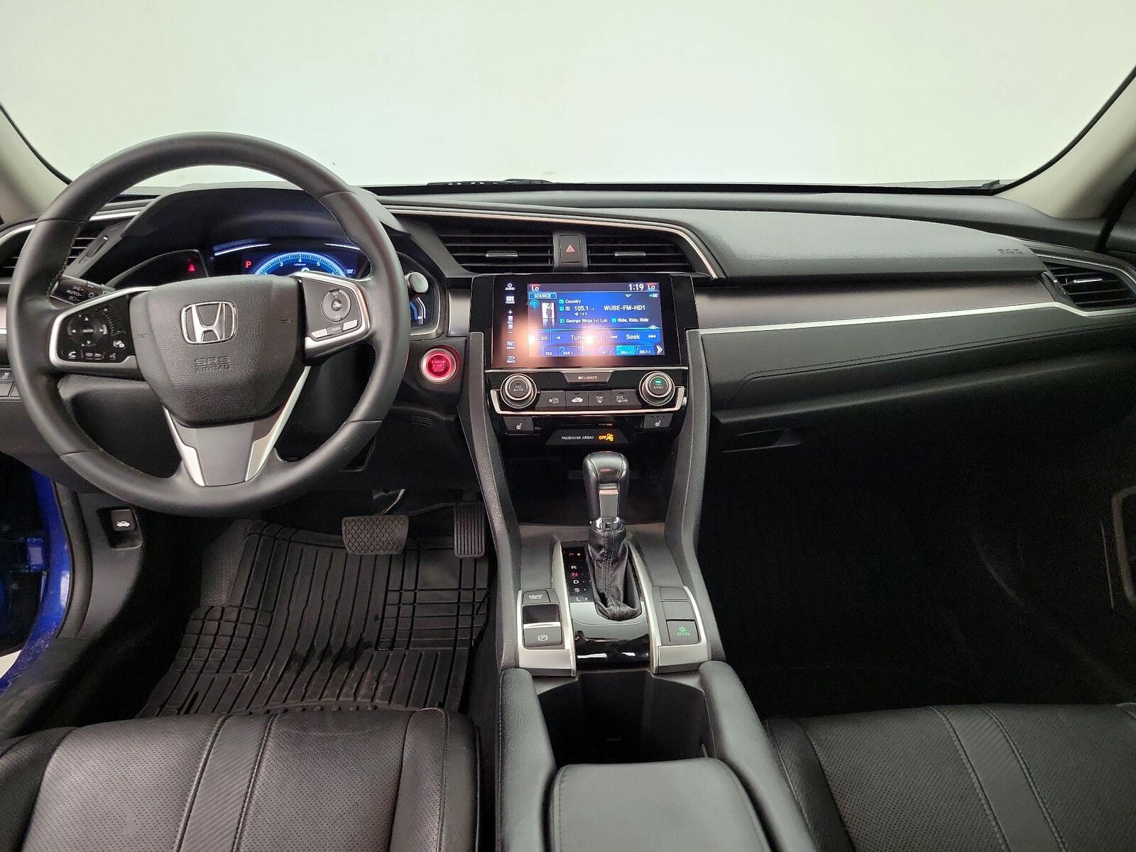 Apple CarPlay® & Android Auto™