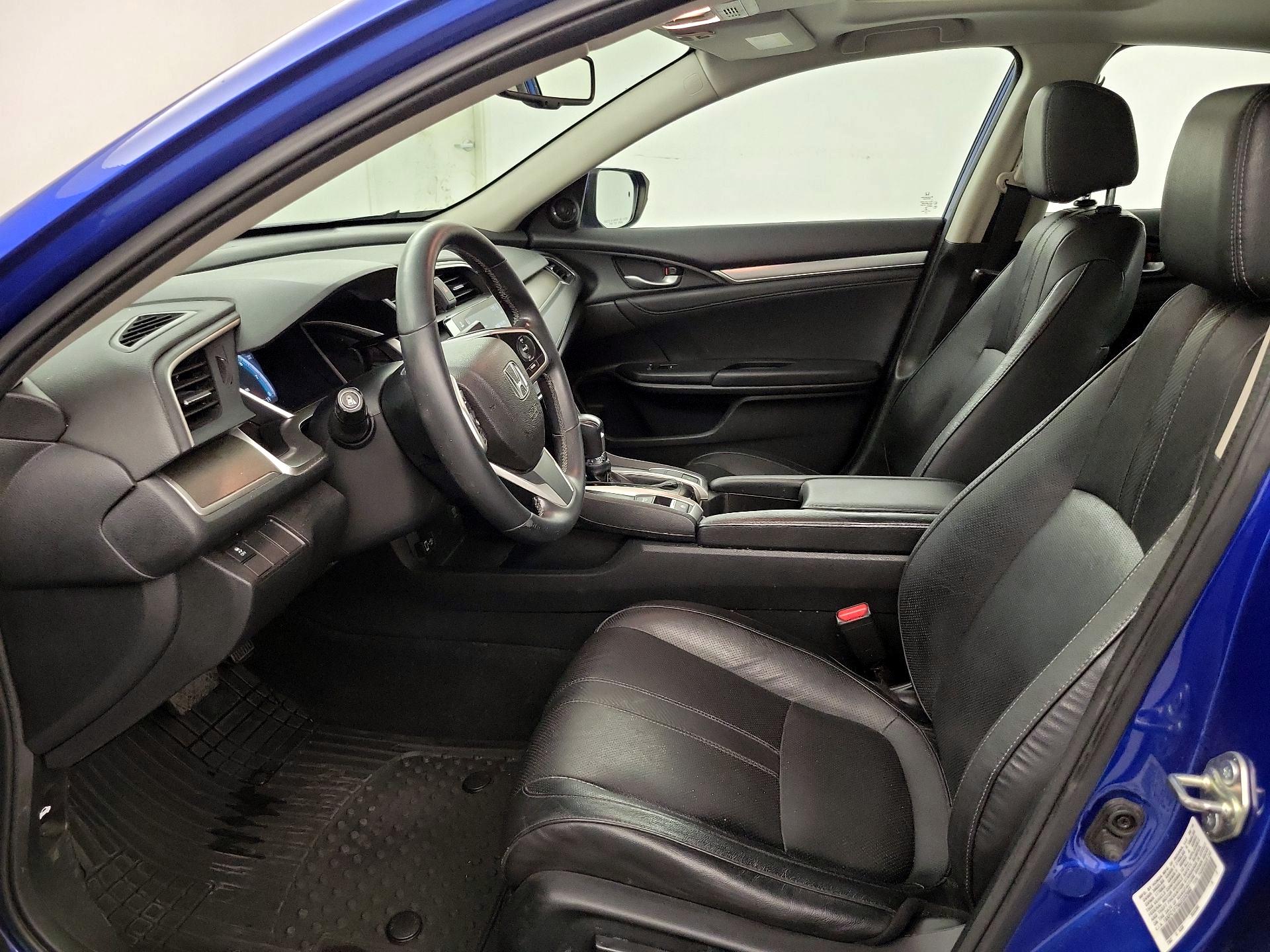 Thumbnail: 2016 Honda Civic - 11