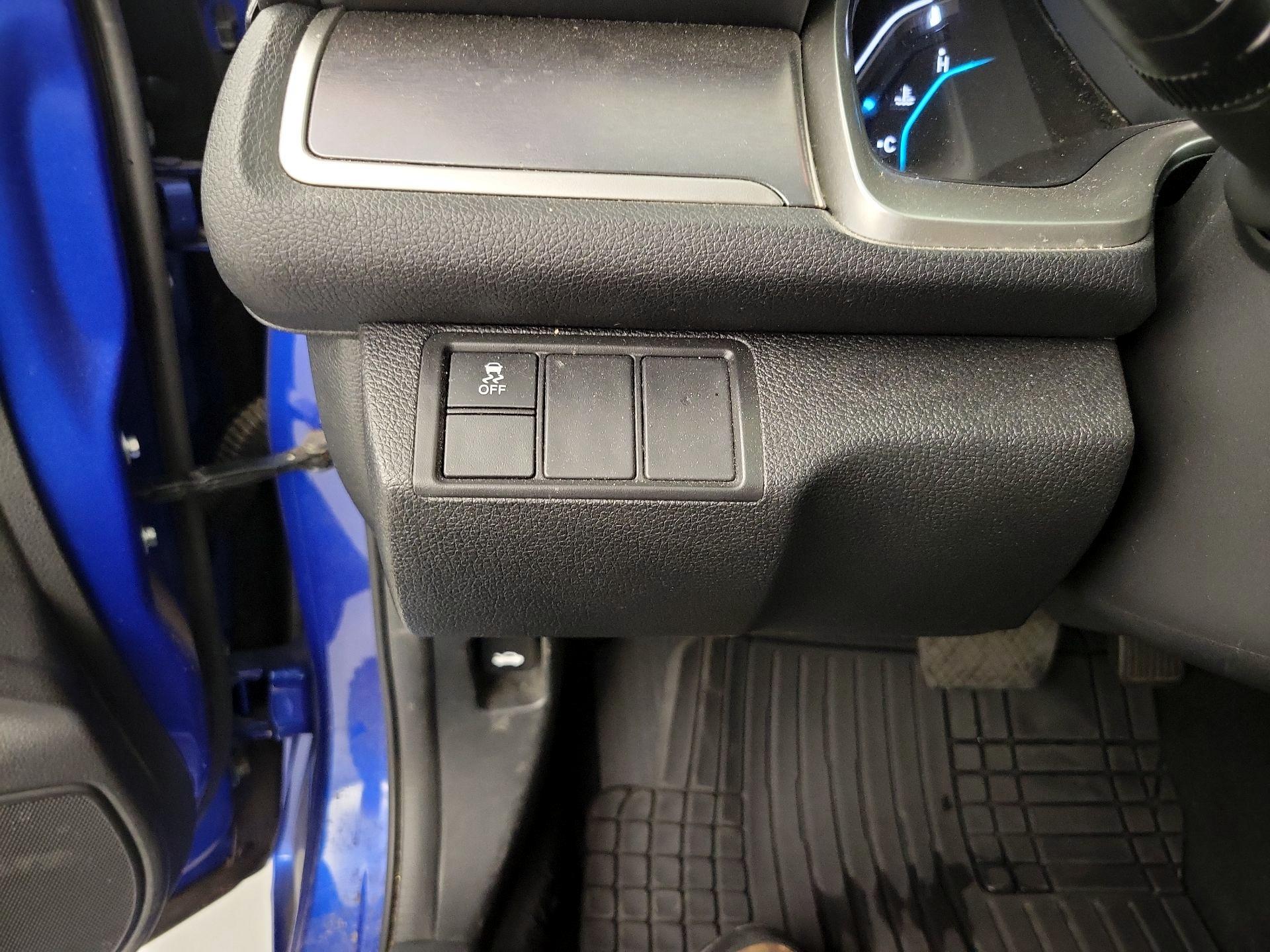 Thumbnail: 2016 Honda Civic - 13