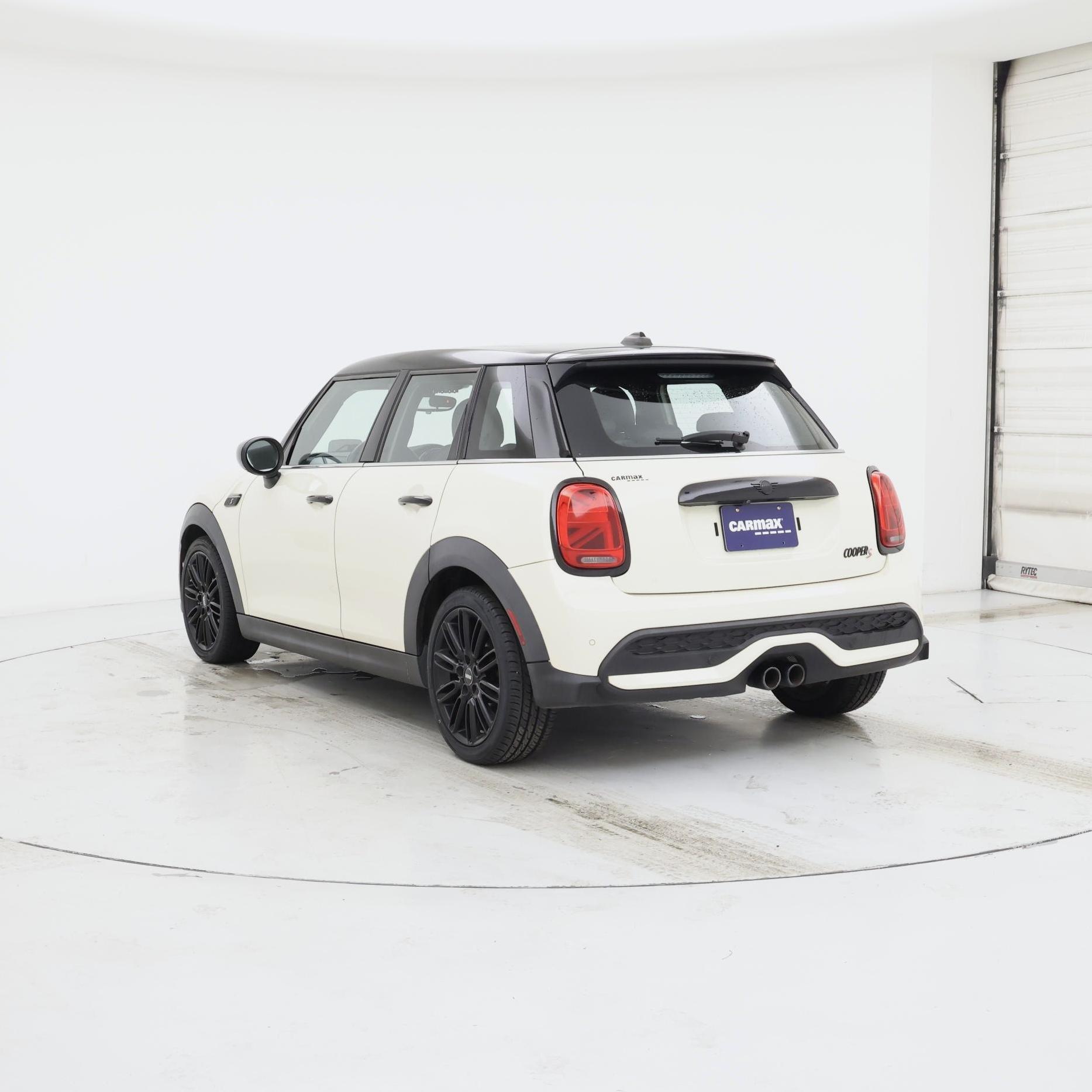 Thumbnail: 2022 MINI Cooper Hardtop - 2