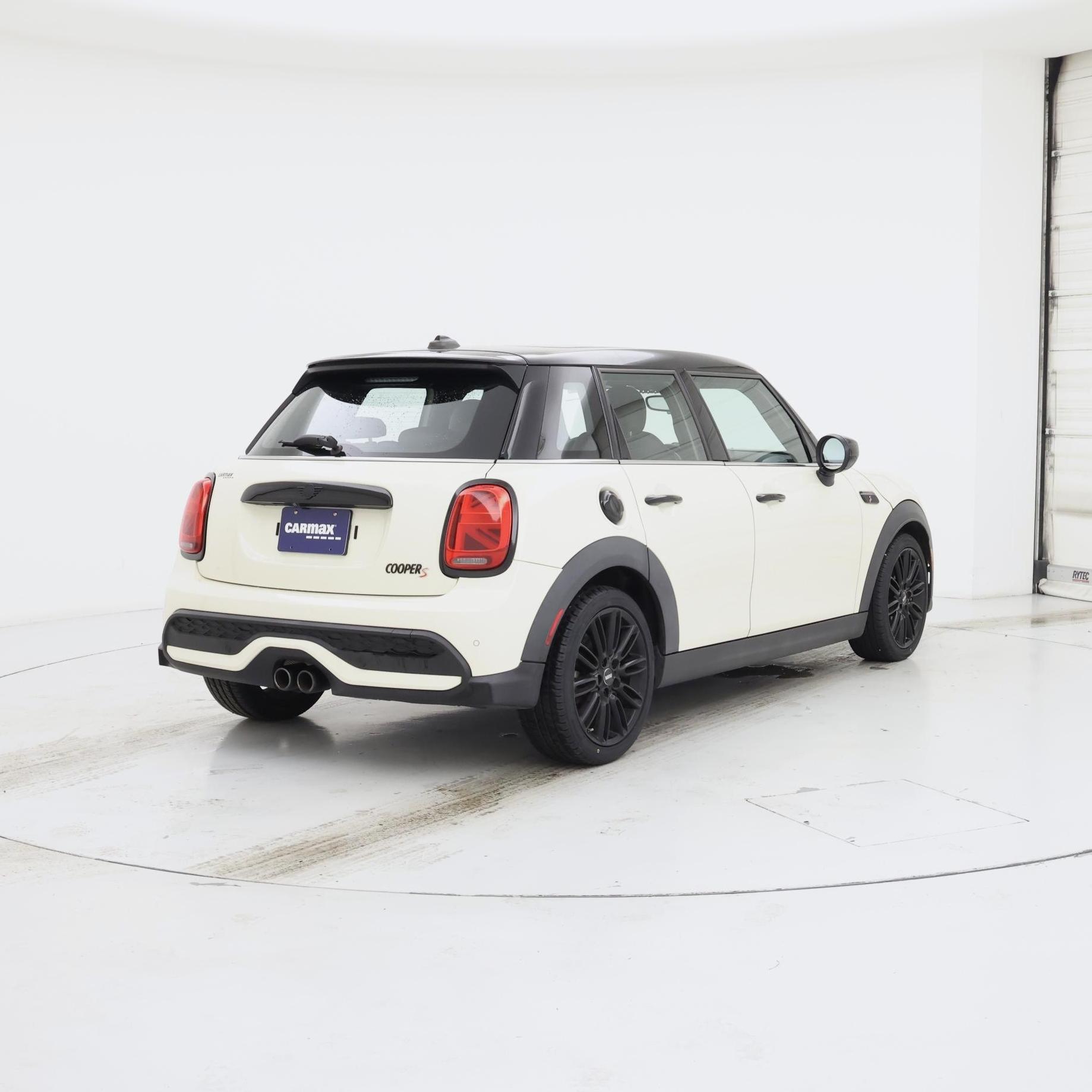 Thumbnail: 2022 MINI Cooper Hardtop - 8