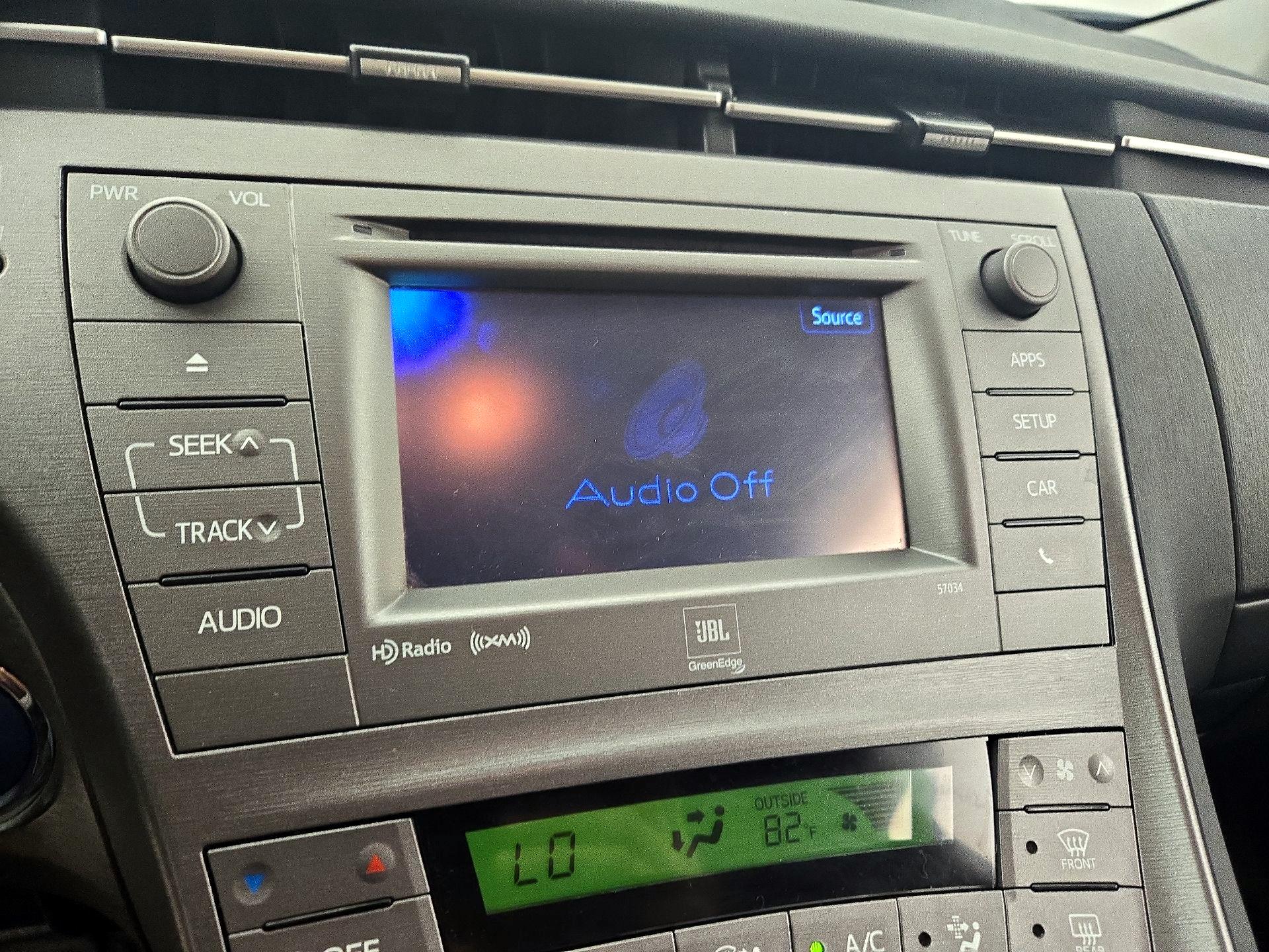 Thumbnail: 2015 Toyota Prius - 15