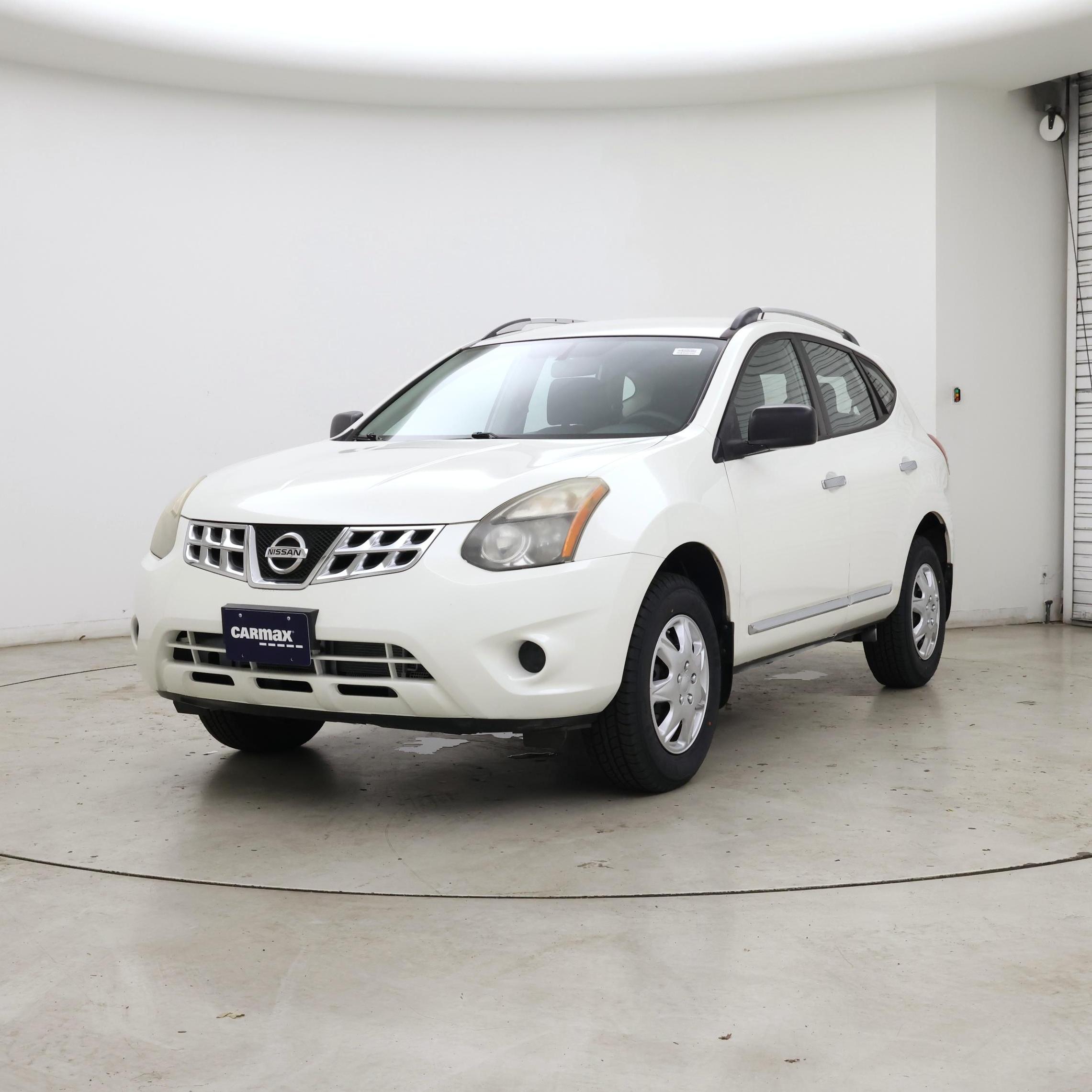 Thumbnail: 2014 Nissan Rogue - 4