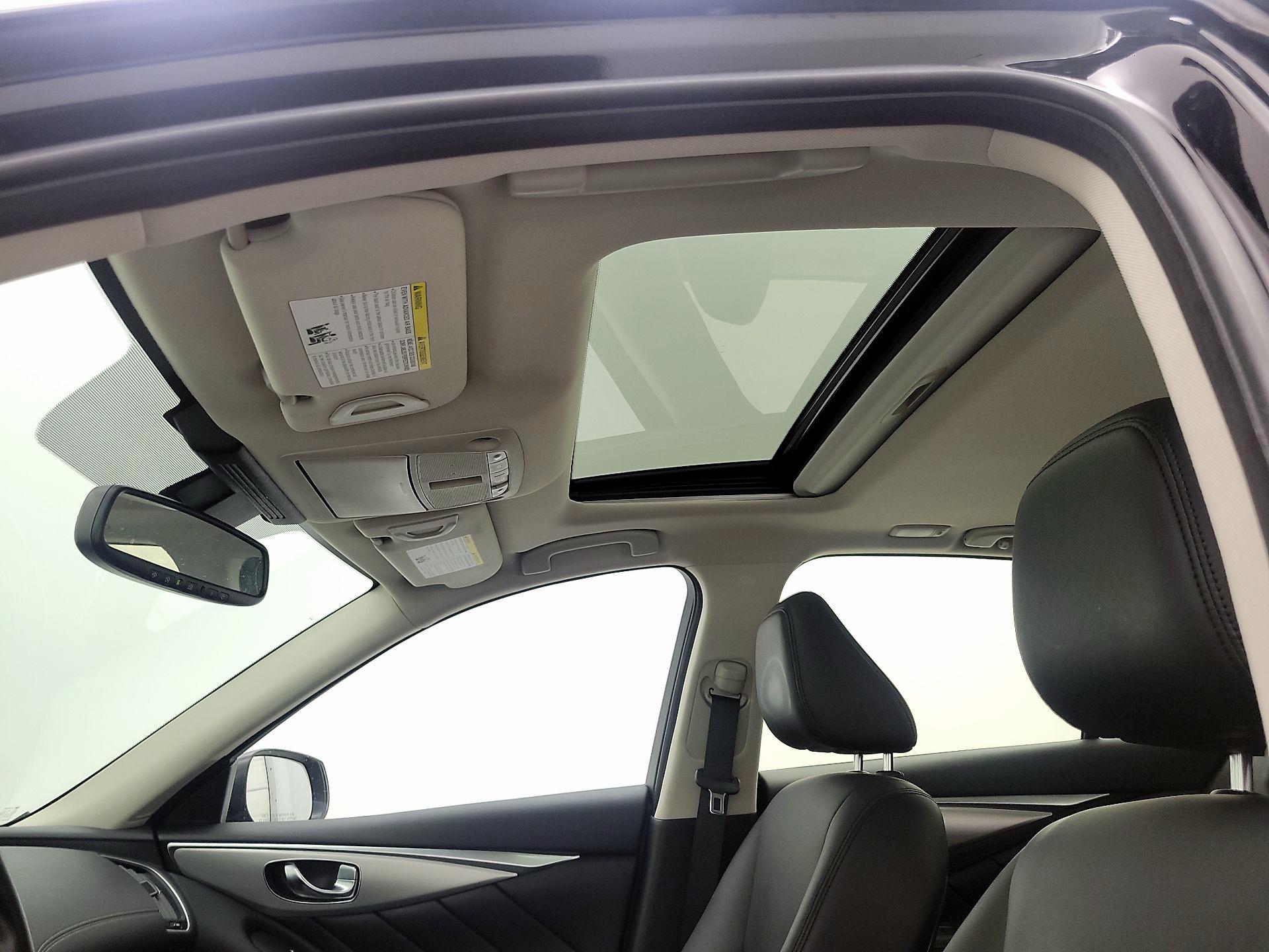 Thumbnail: 2020 INFINITI Q50 - 19