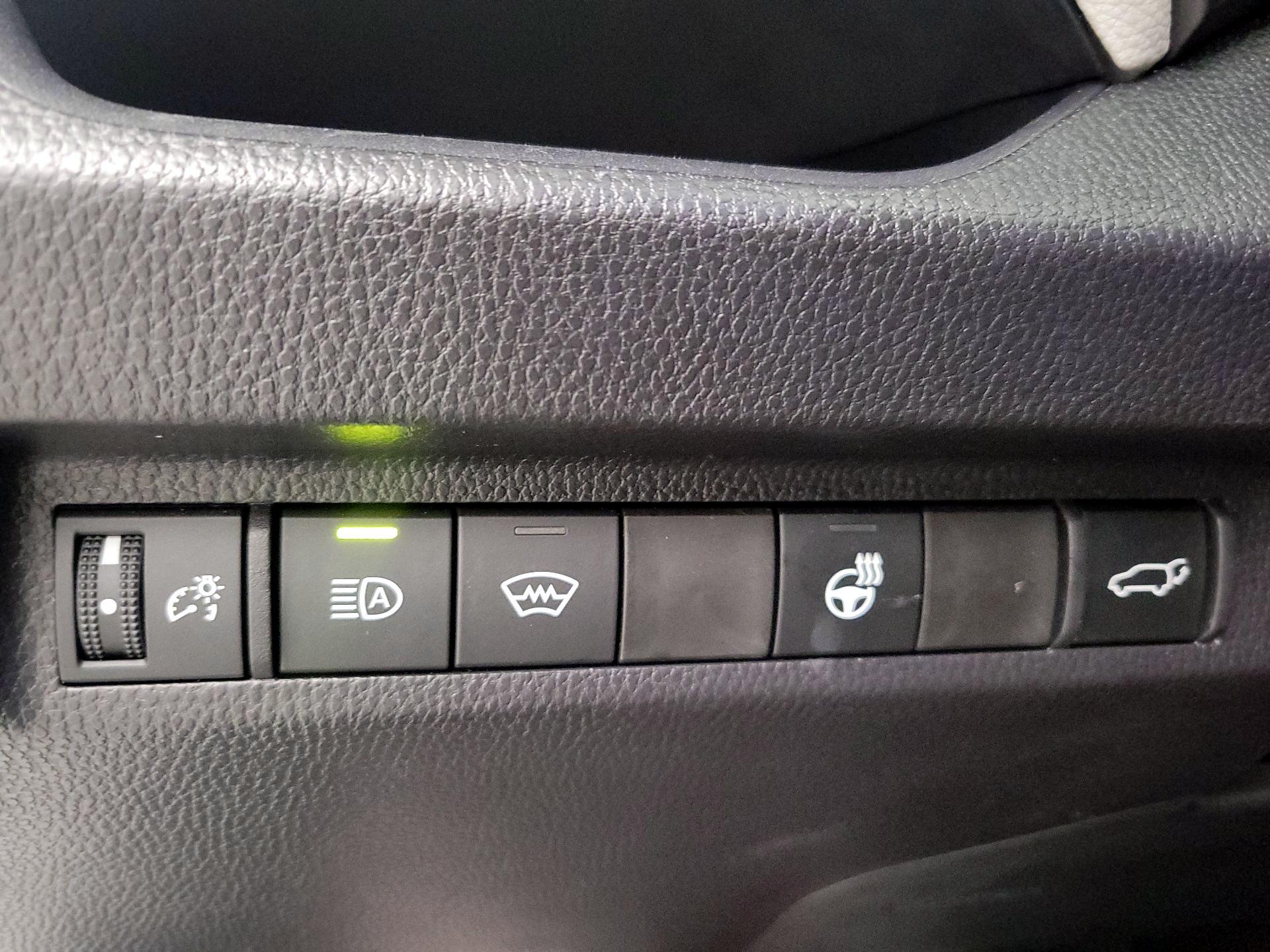 Thumbnail: 2025 Toyota RAV4 - 13
