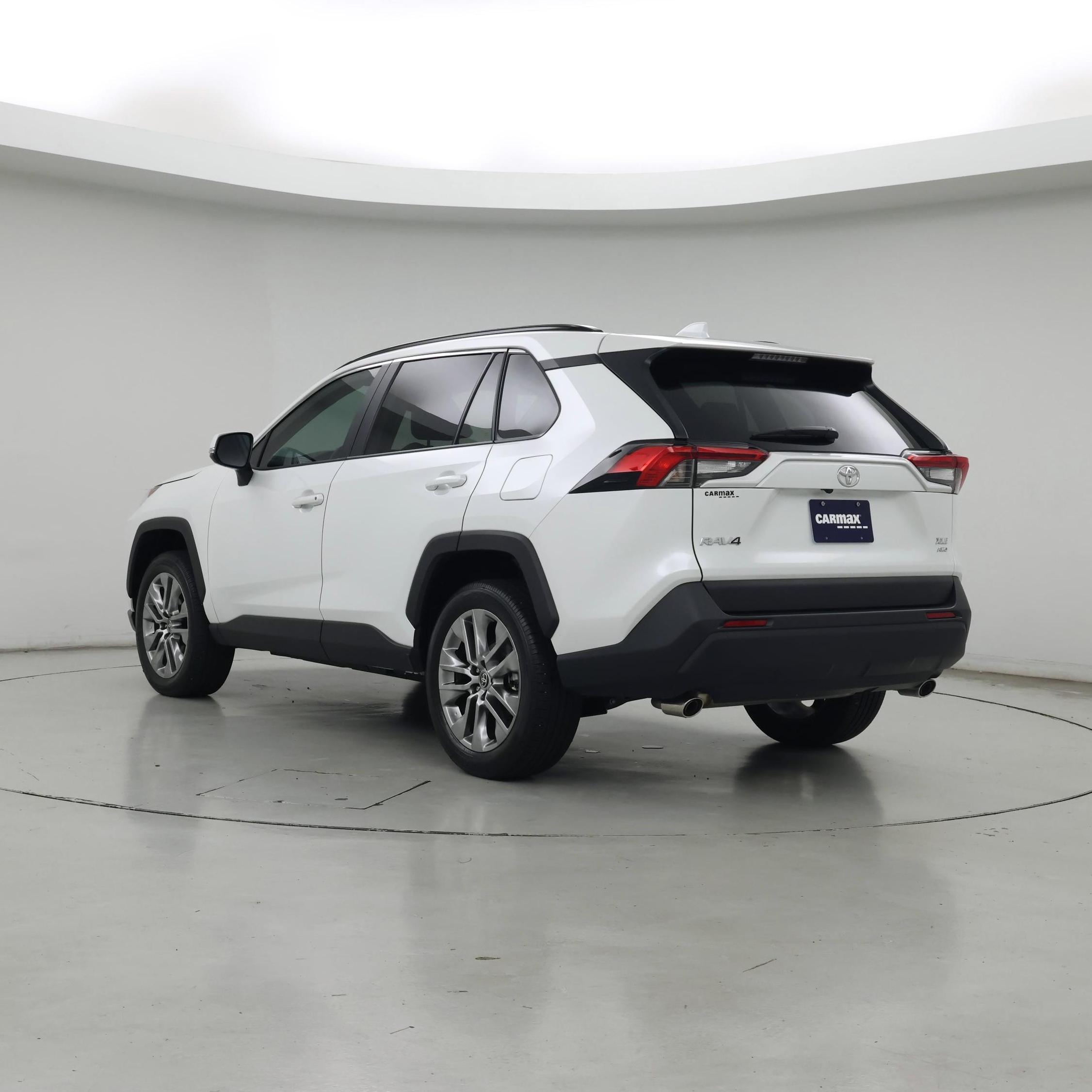 Thumbnail: 2025 Toyota RAV4 - 2