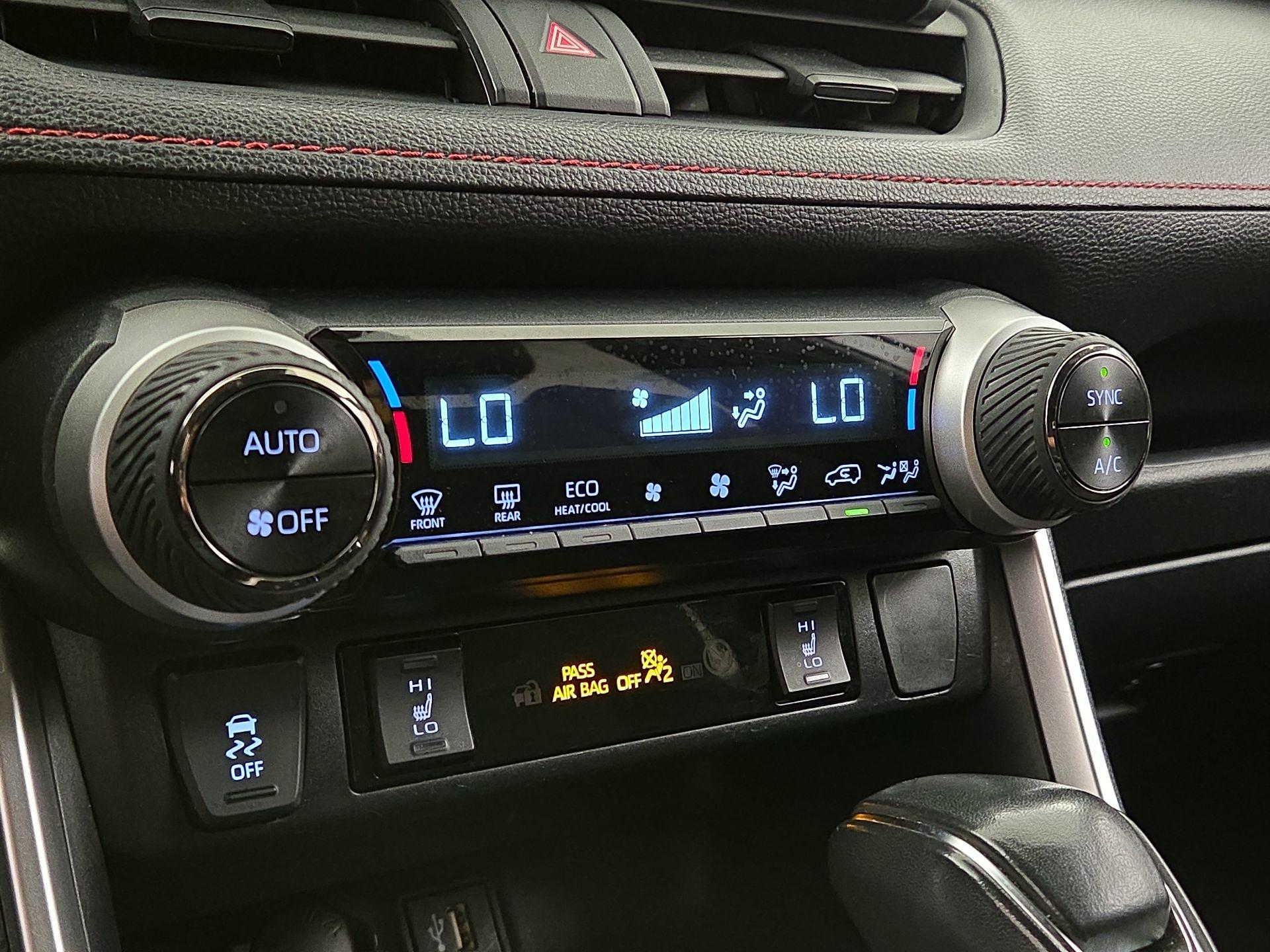 Thumbnail: 2023 Toyota RAV4 - 16
