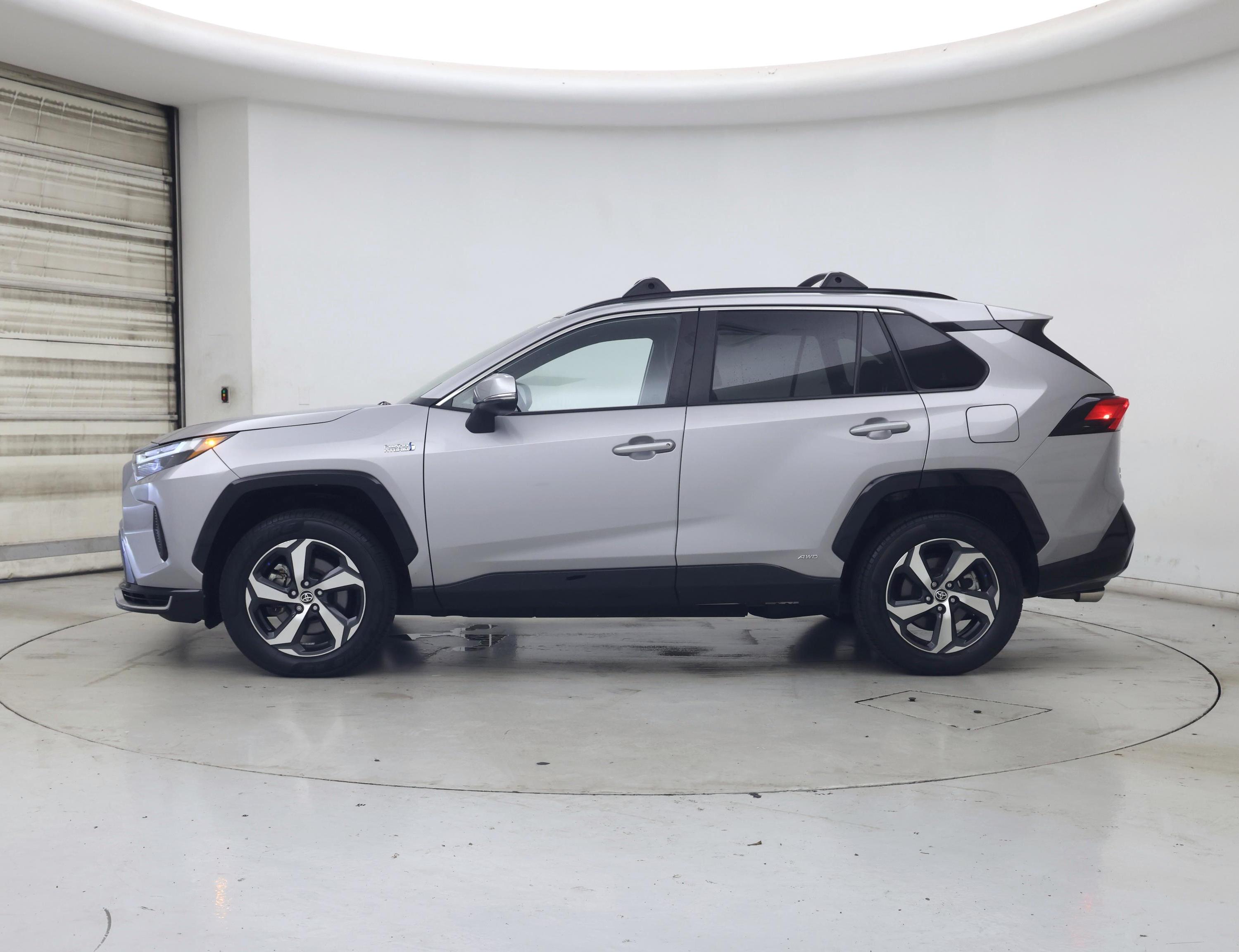 Thumbnail: 2023 Toyota RAV4 - 3