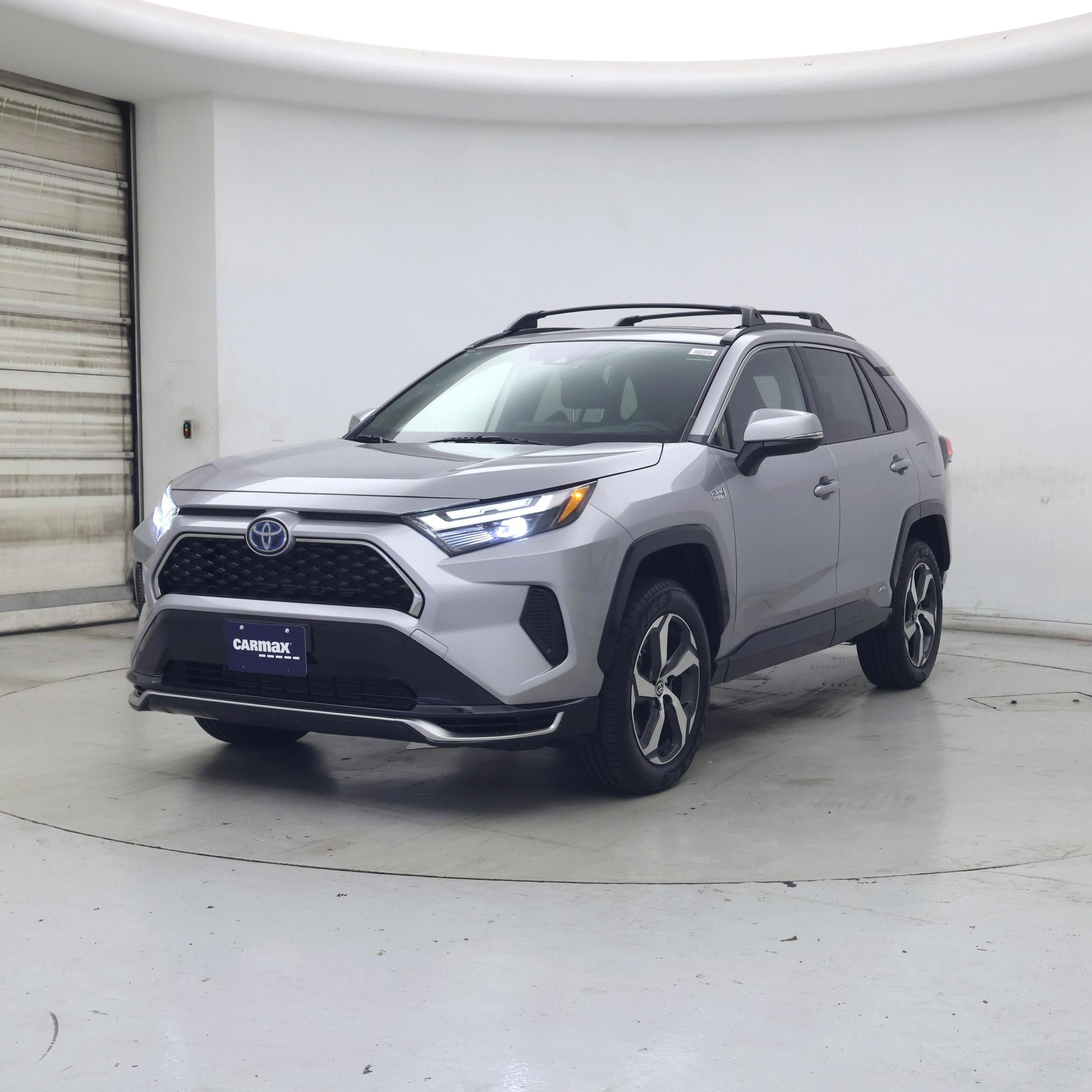 Thumbnail: 2023 Toyota RAV4 - 4