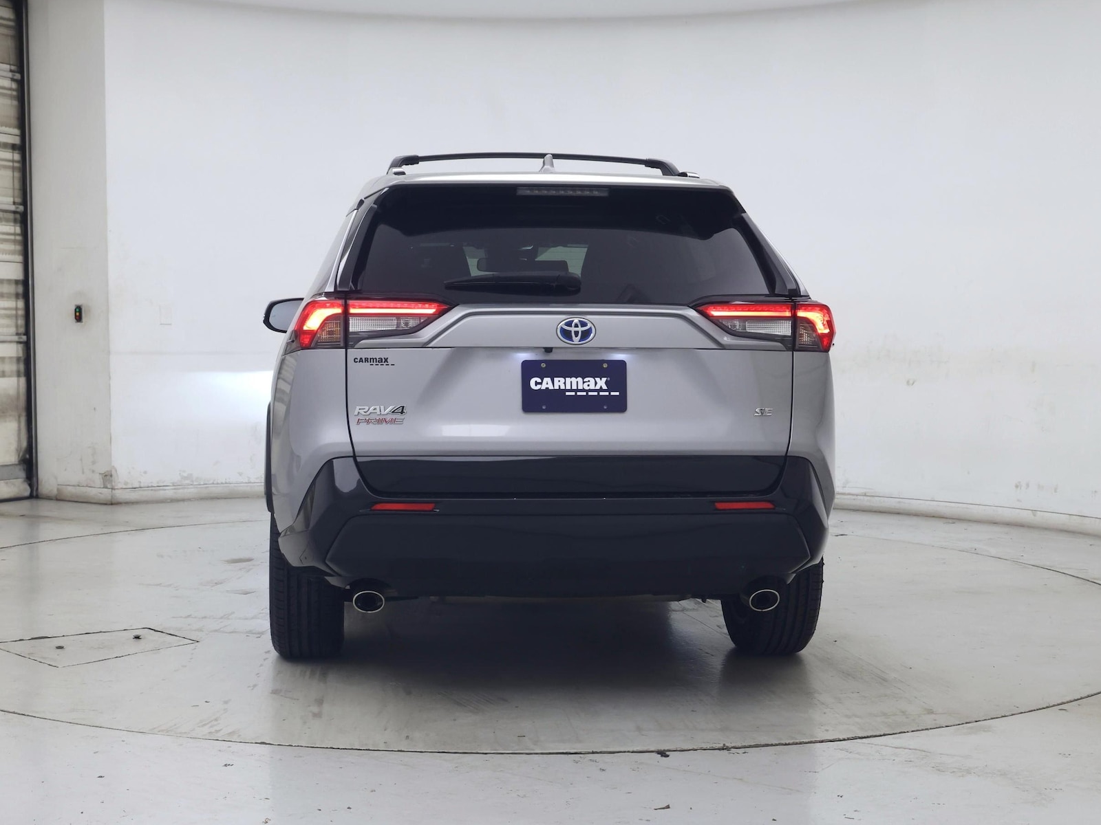 2023 Toyota RAV4 SE - Photo 7