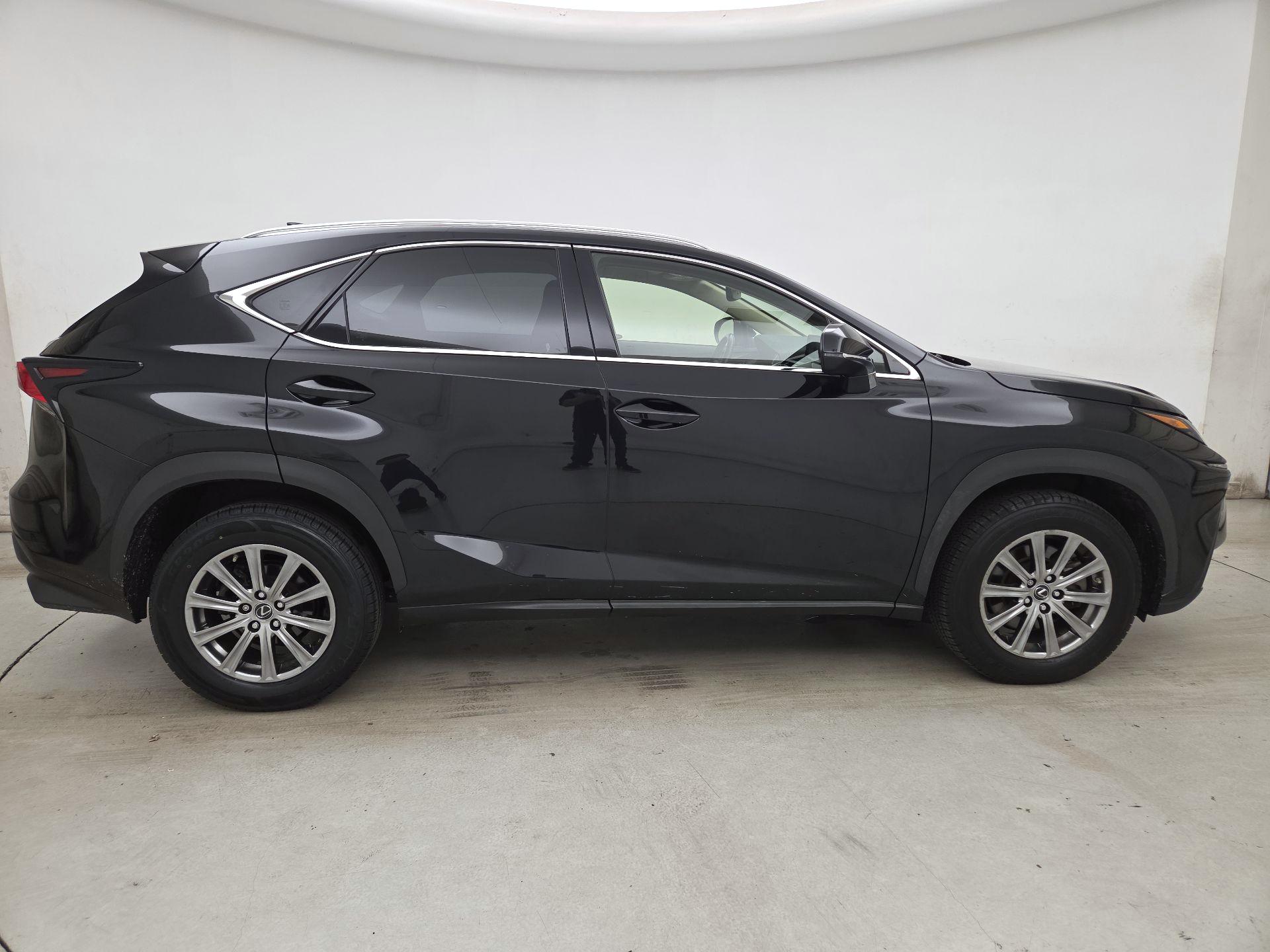 Thumbnail: 2020 Lexus NX - 4