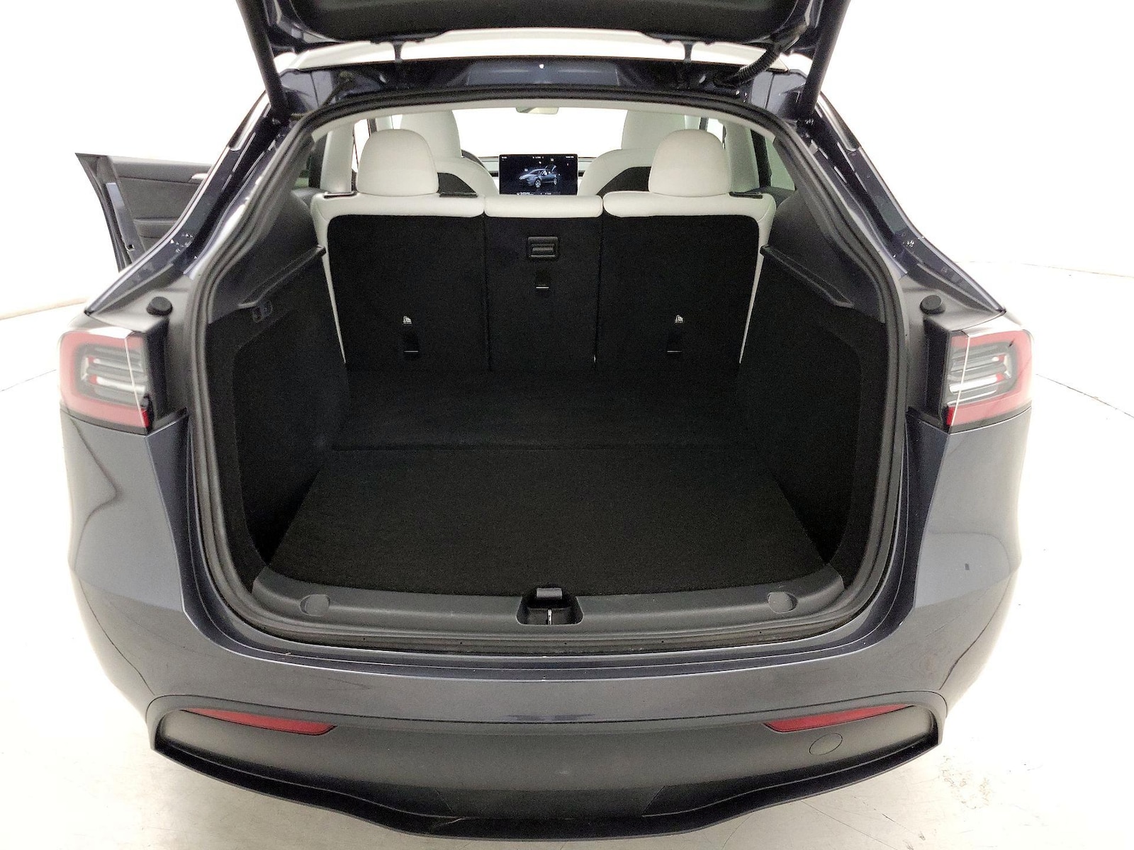 2023 Tesla Model Y Long Range - Photo 22