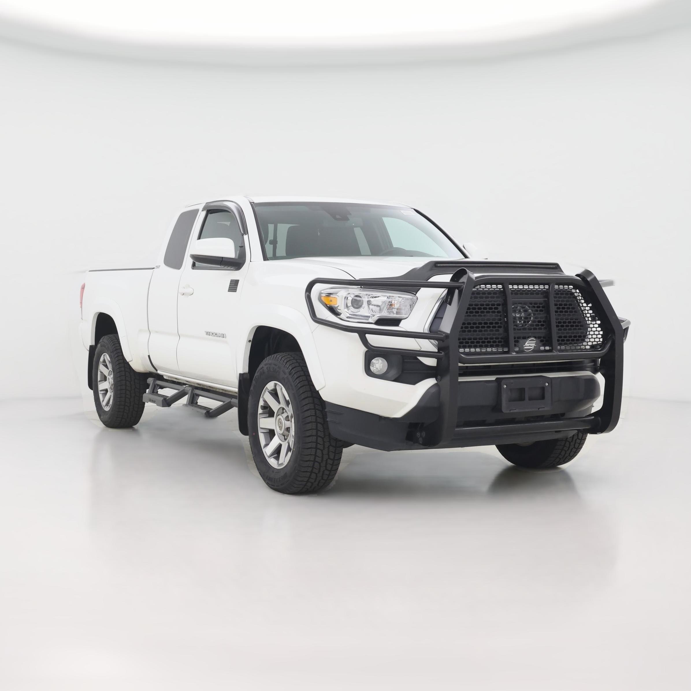 Thumbnail: 2022 Toyota Tacoma - 1