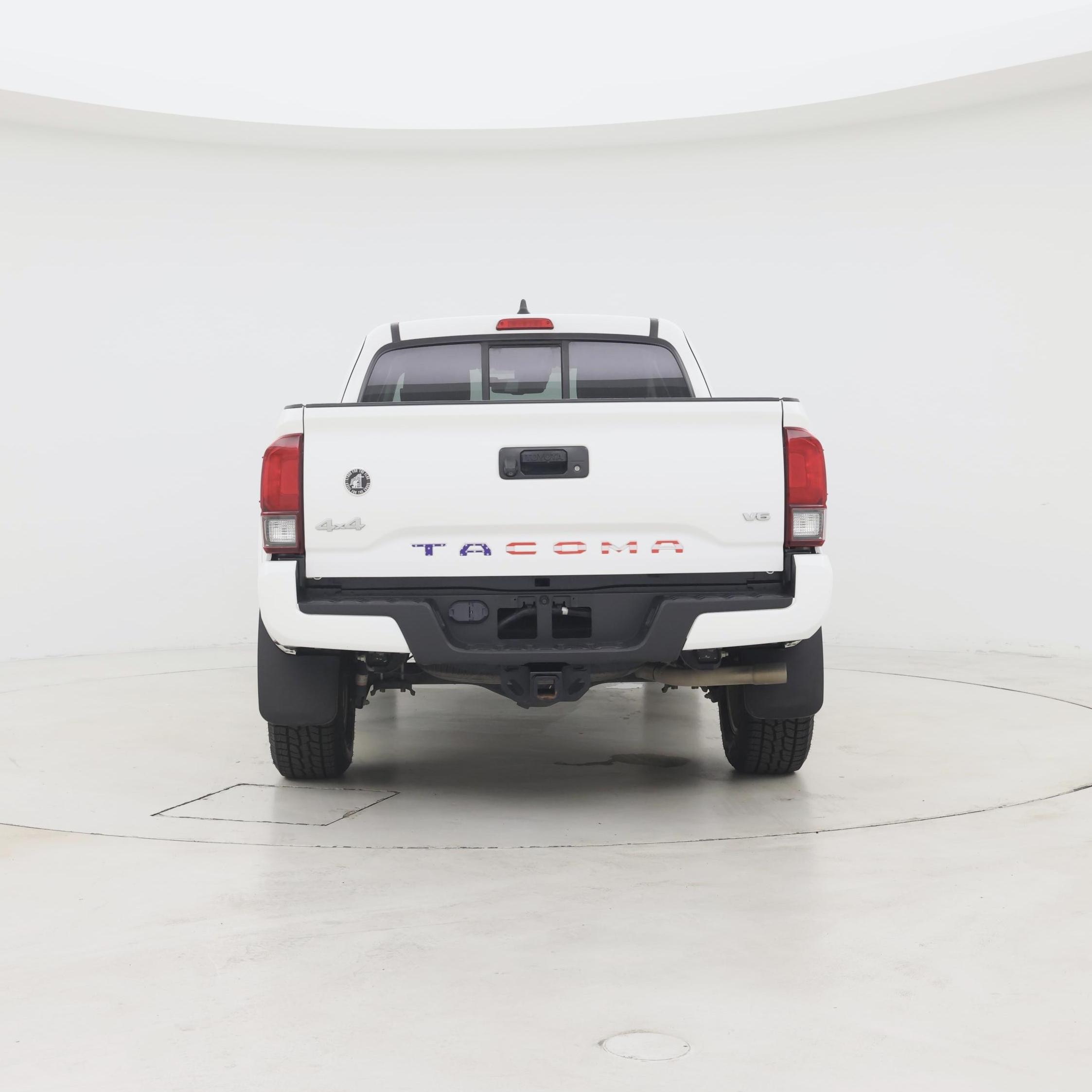 Thumbnail: 2022 Toyota Tacoma - 6