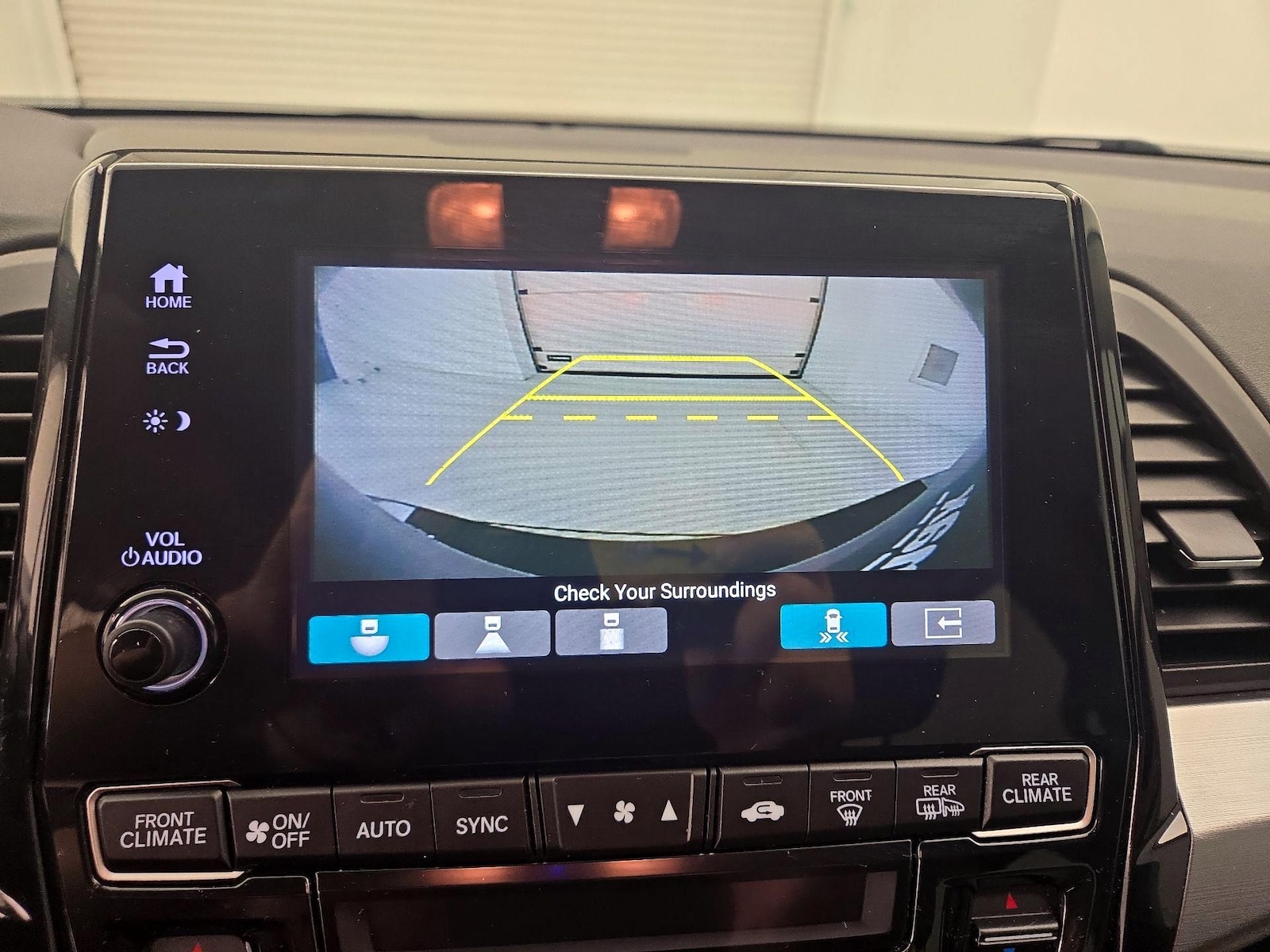 2020 Honda Odyssey Elite - Photo 16