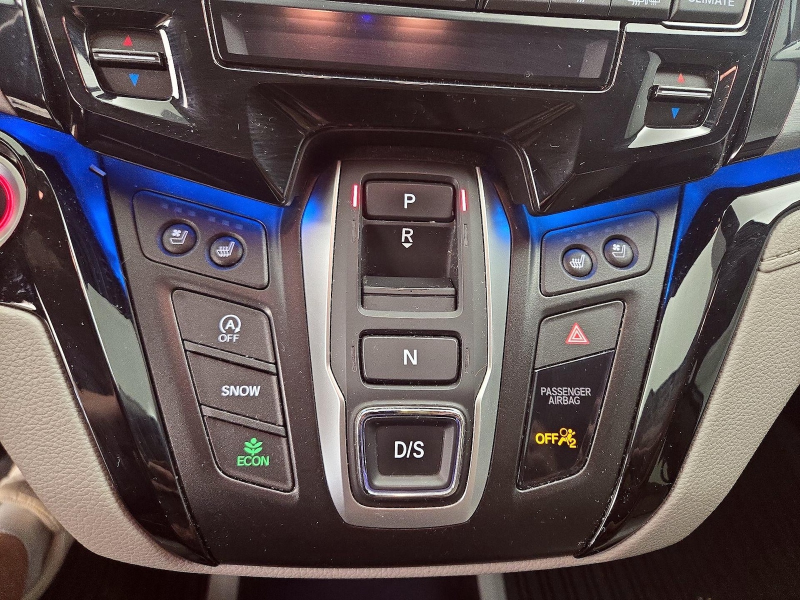 2020 Honda Odyssey Elite - Photo 19