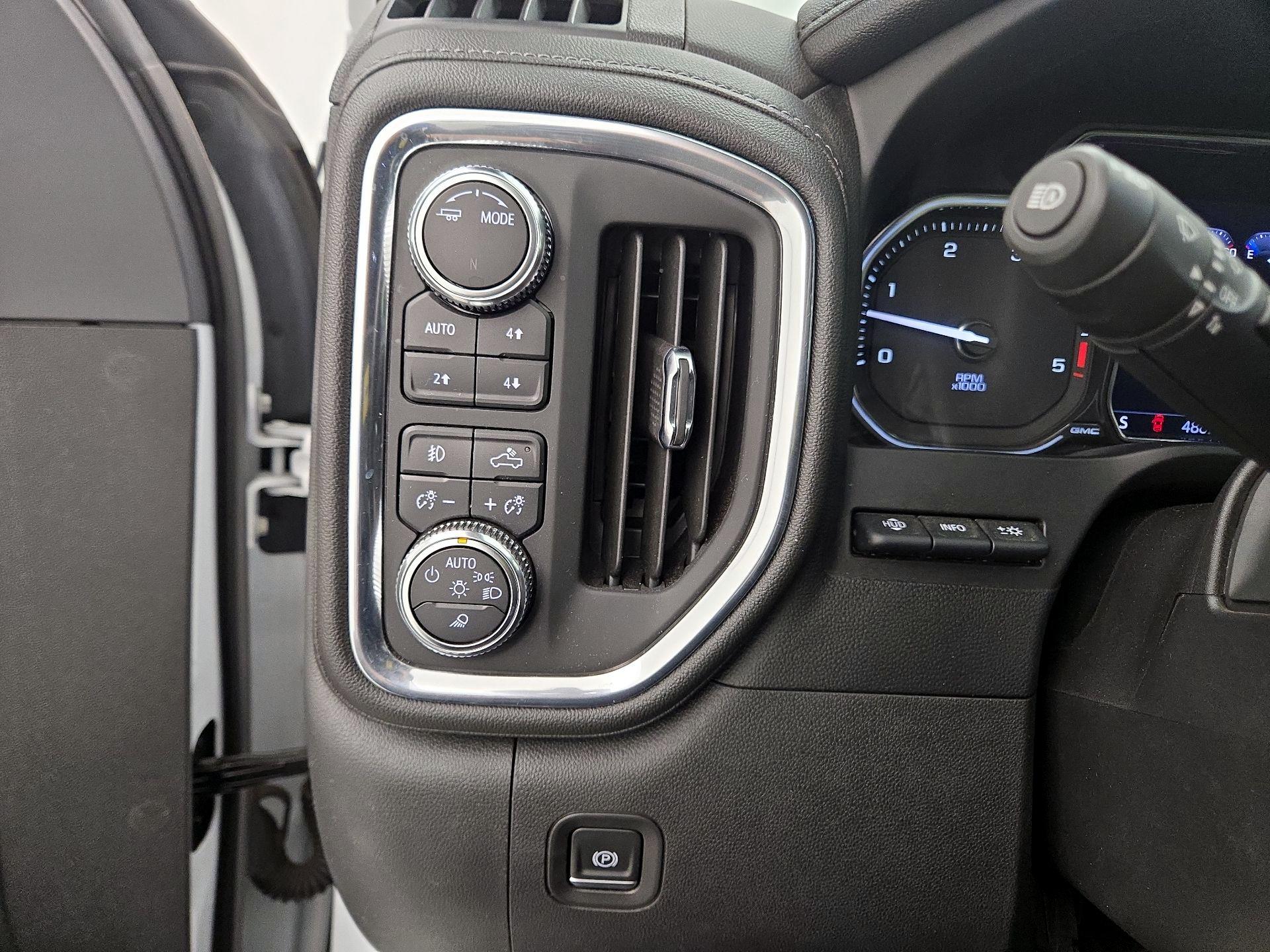Thumbnail: 2022 GMC Sierra 2500 - 13