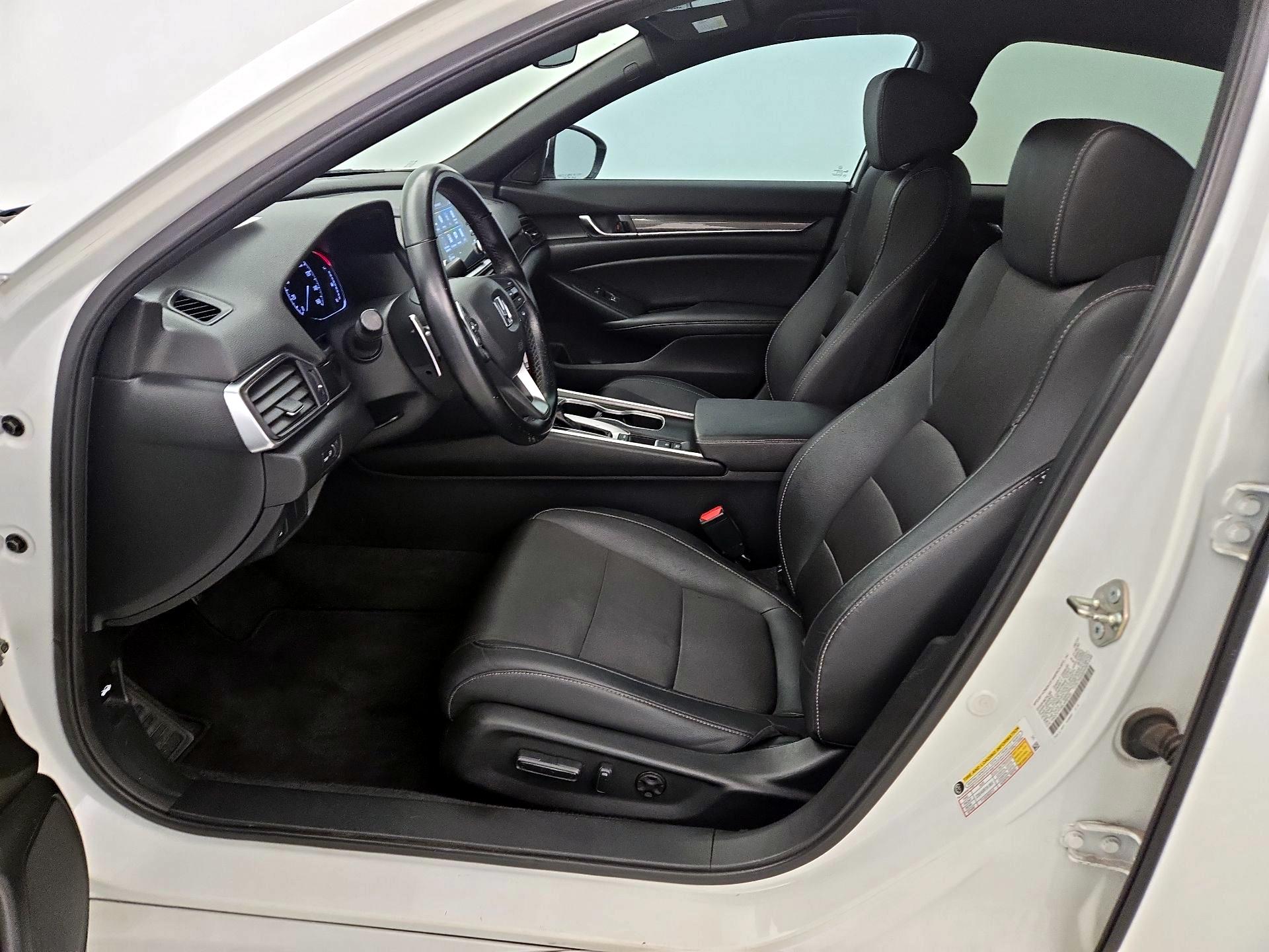 Thumbnail: 2020 Honda Accord - 11