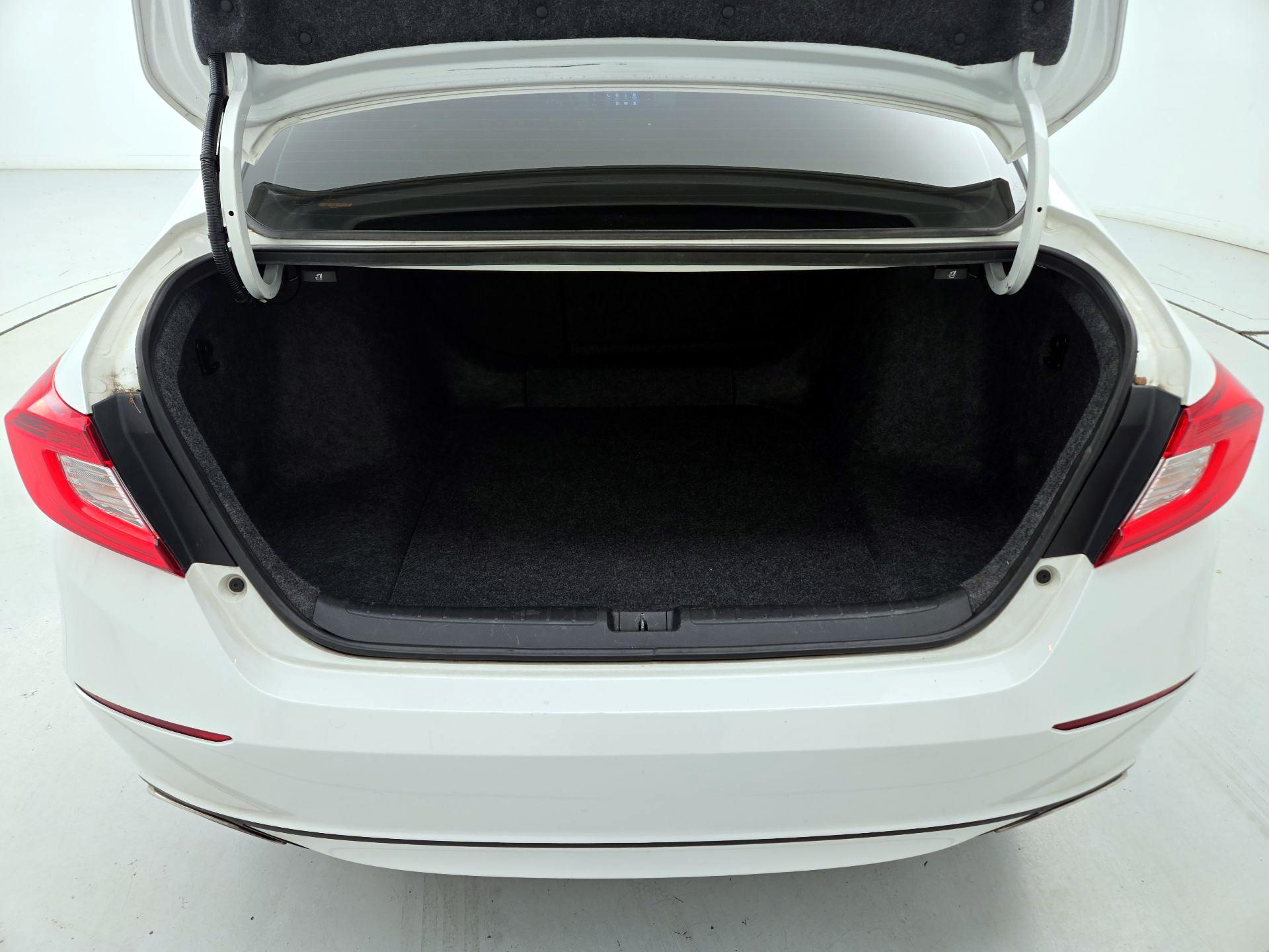 Thumbnail: 2020 Honda Accord - 20