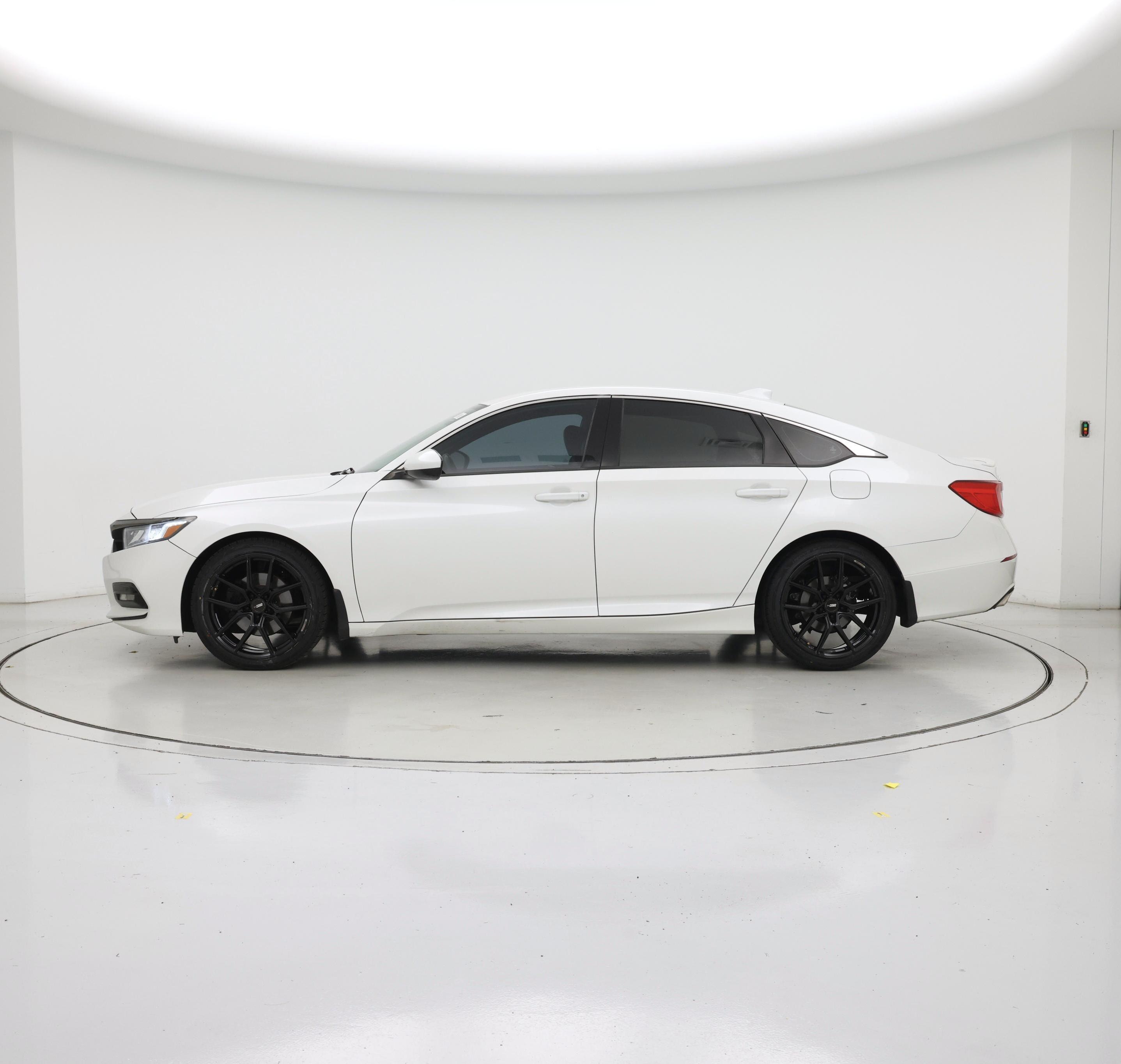 Thumbnail: 2020 Honda Accord - 3