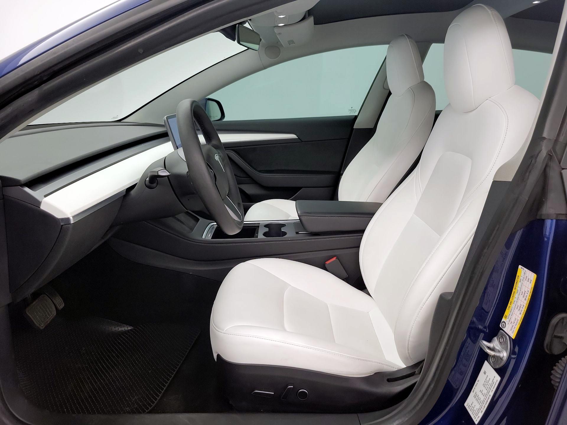 Thumbnail: 2021 Tesla Model 3 - 11