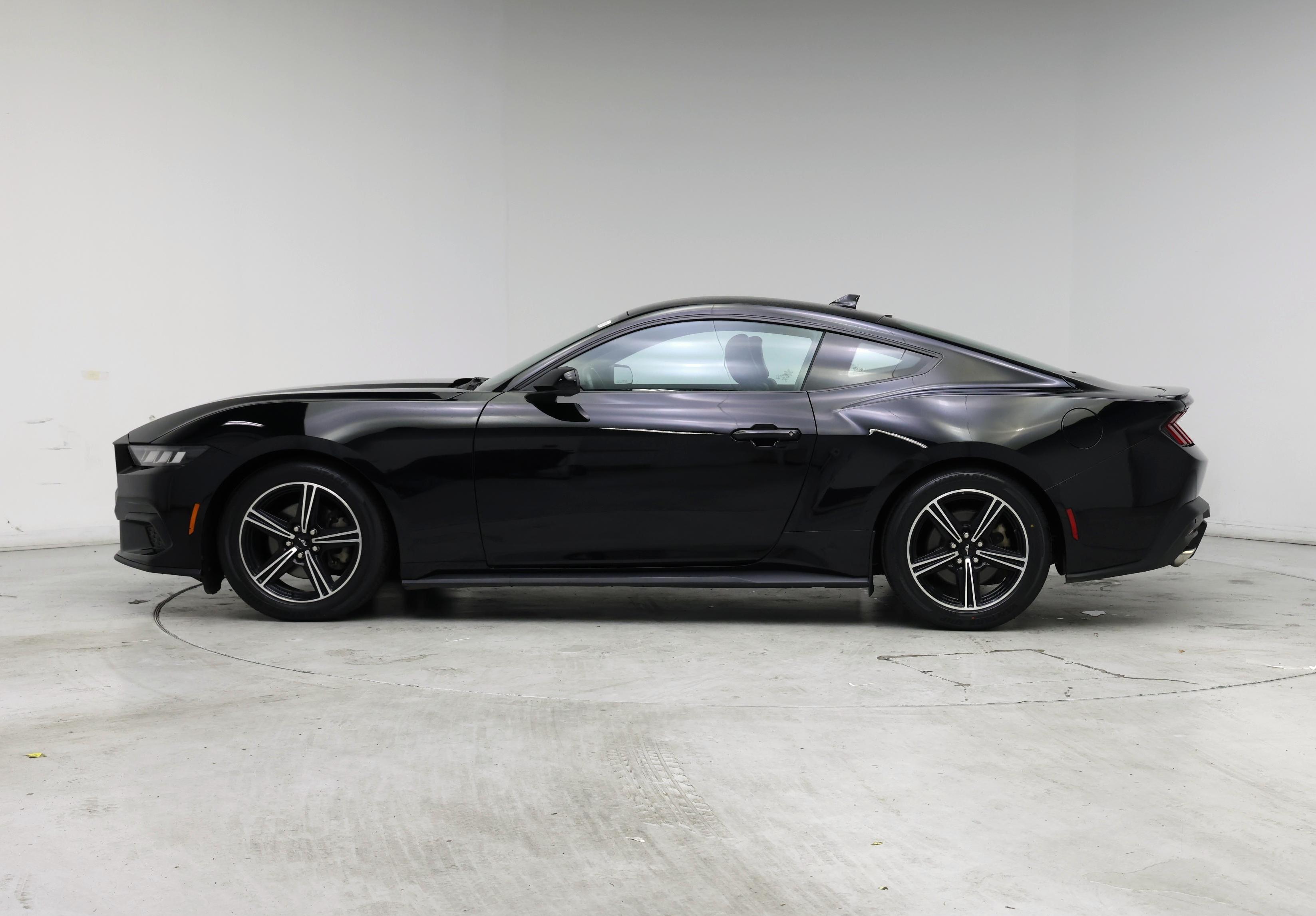 Thumbnail: 2024 Ford Mustang - 3