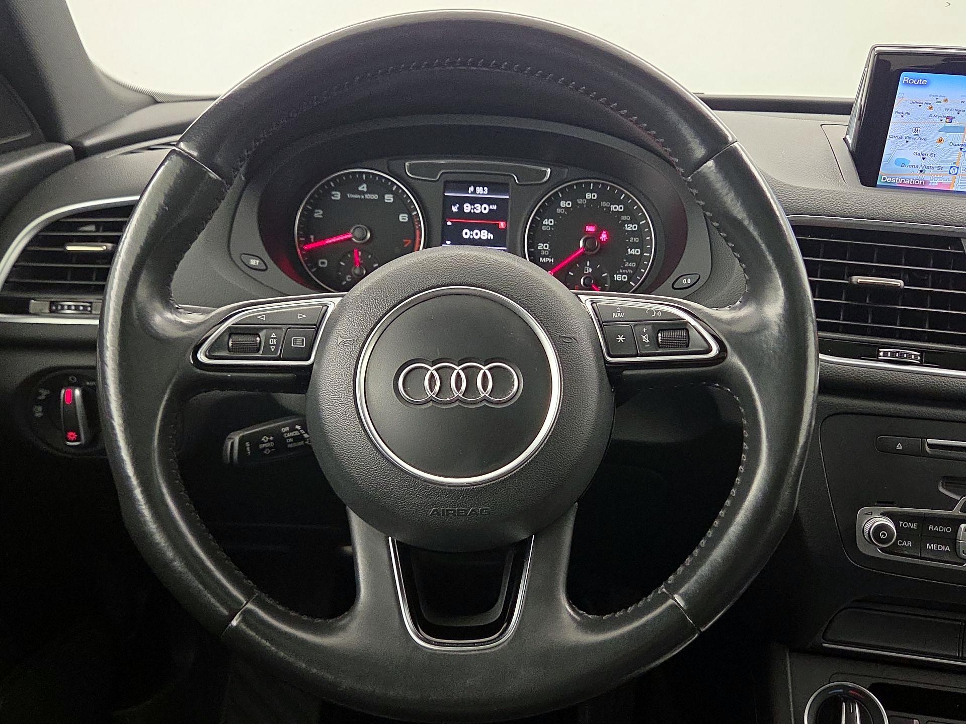 Thumbnail: 2017 Audi Q3 - 10