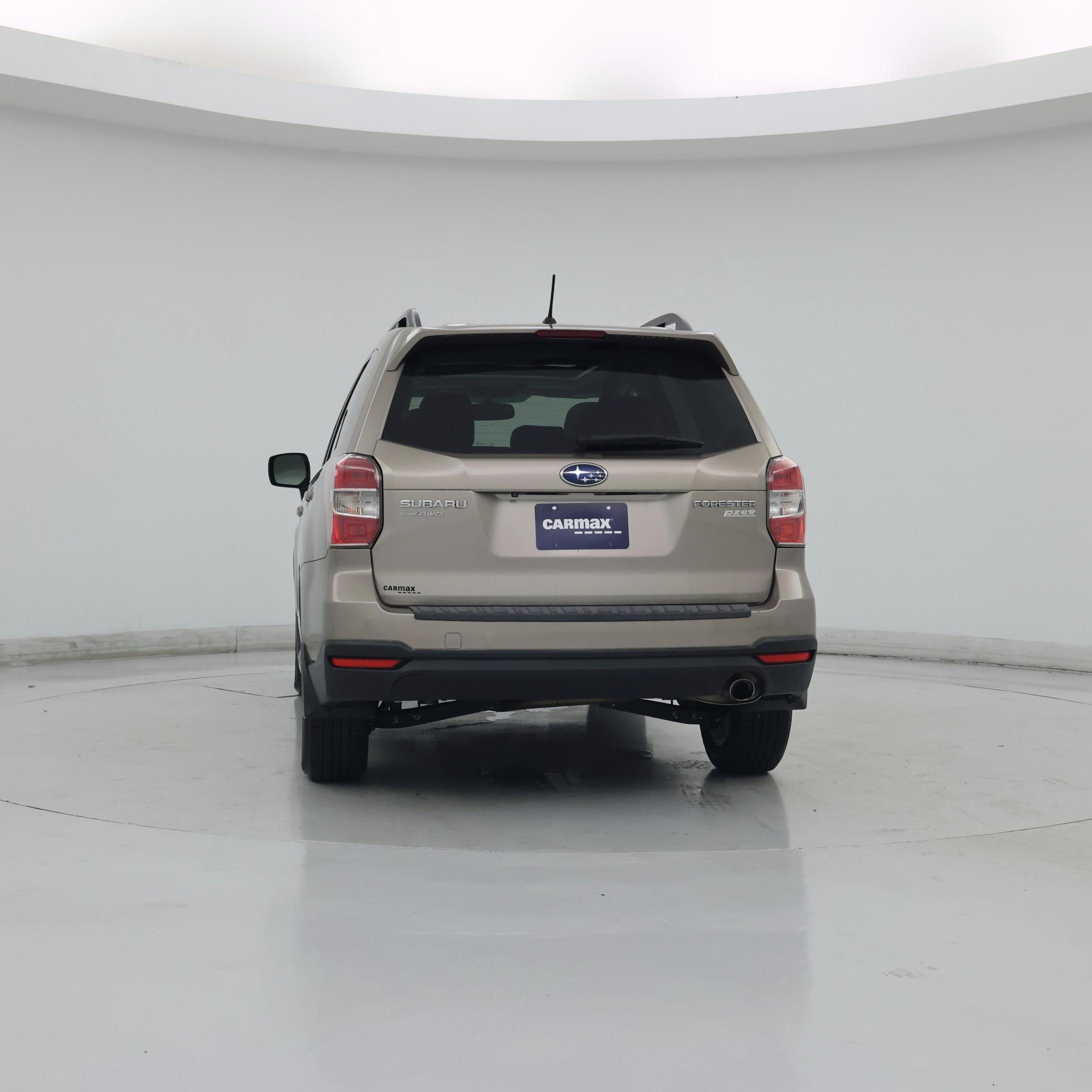 Thumbnail: 2015 Subaru Forester - 6