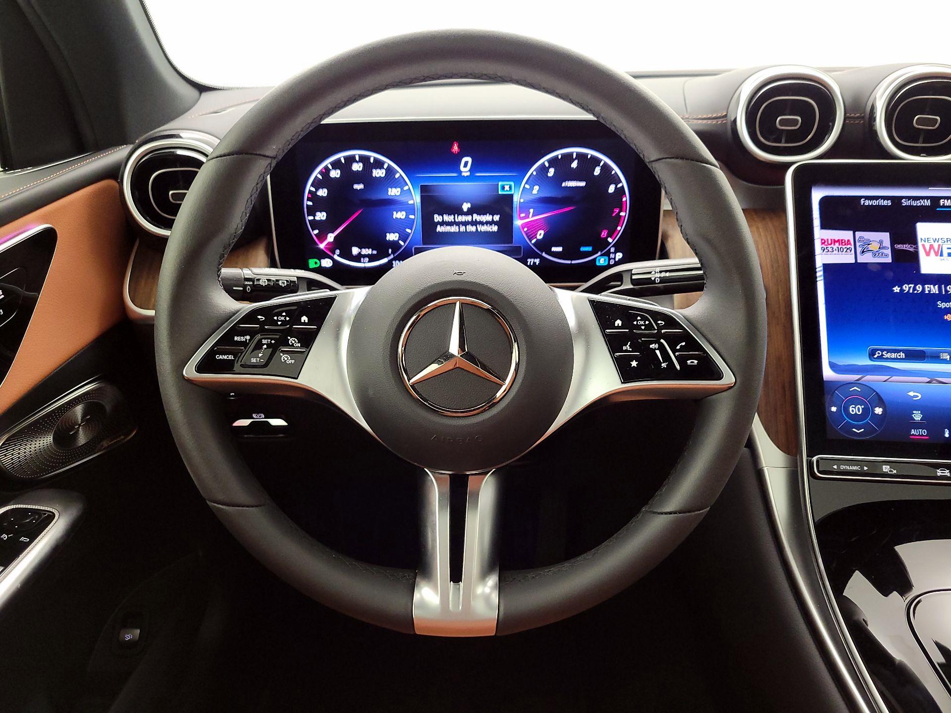 Thumbnail: 2024 Mercedes-Benz GLC - 10